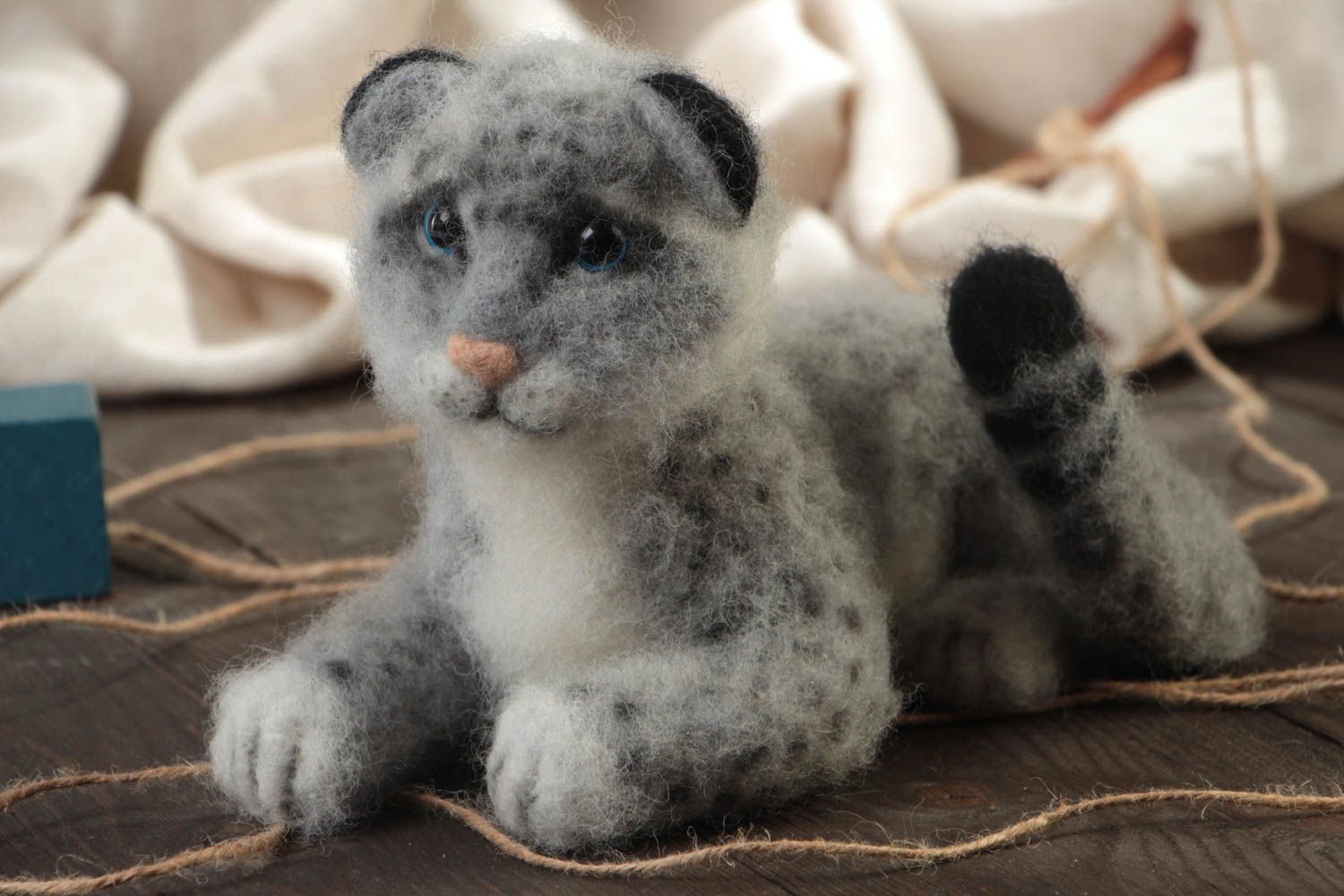 Small handmade collectible felted wool soft toy leopard for children photo 2