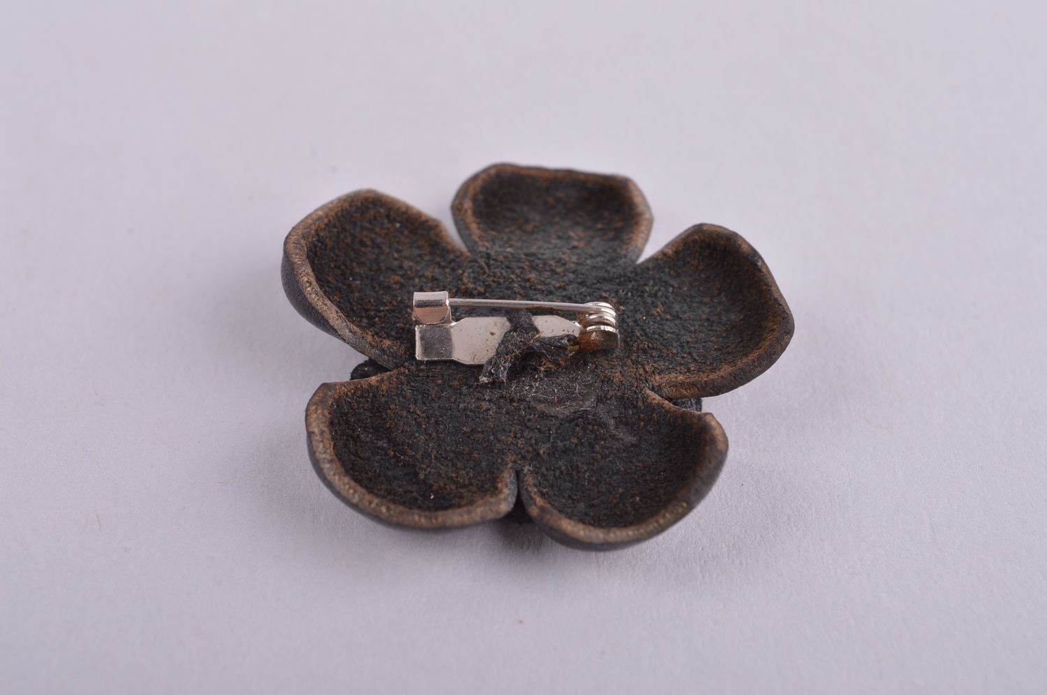 Stylish handmade leather brooch pin flower brooch jewelry fashion trends  photo 3