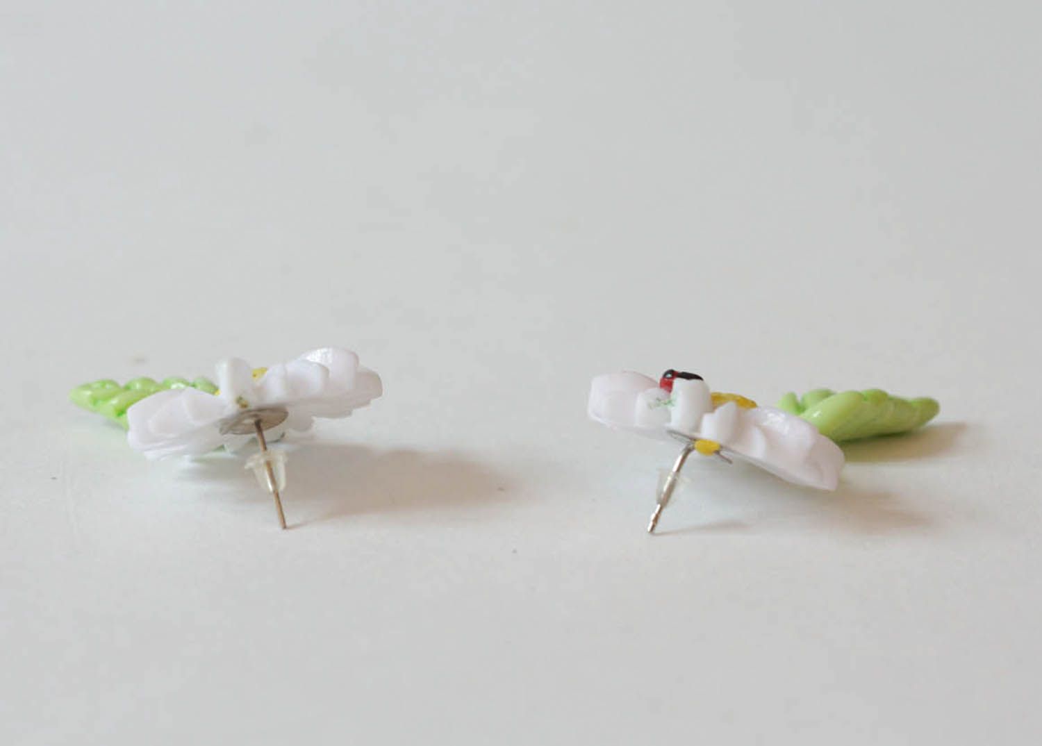 Handmade Ohrringe mit Polymer Blumen foto 2