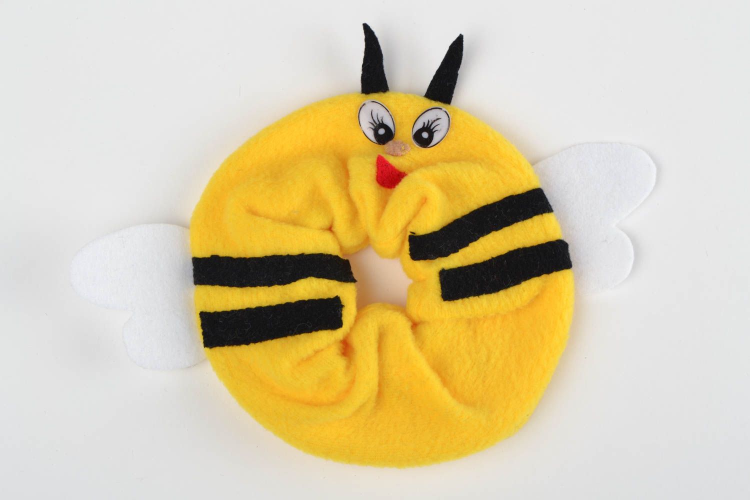 Juguete de peluche para el objetivo para fotógrafos abeja amarilla artesanal foto 1