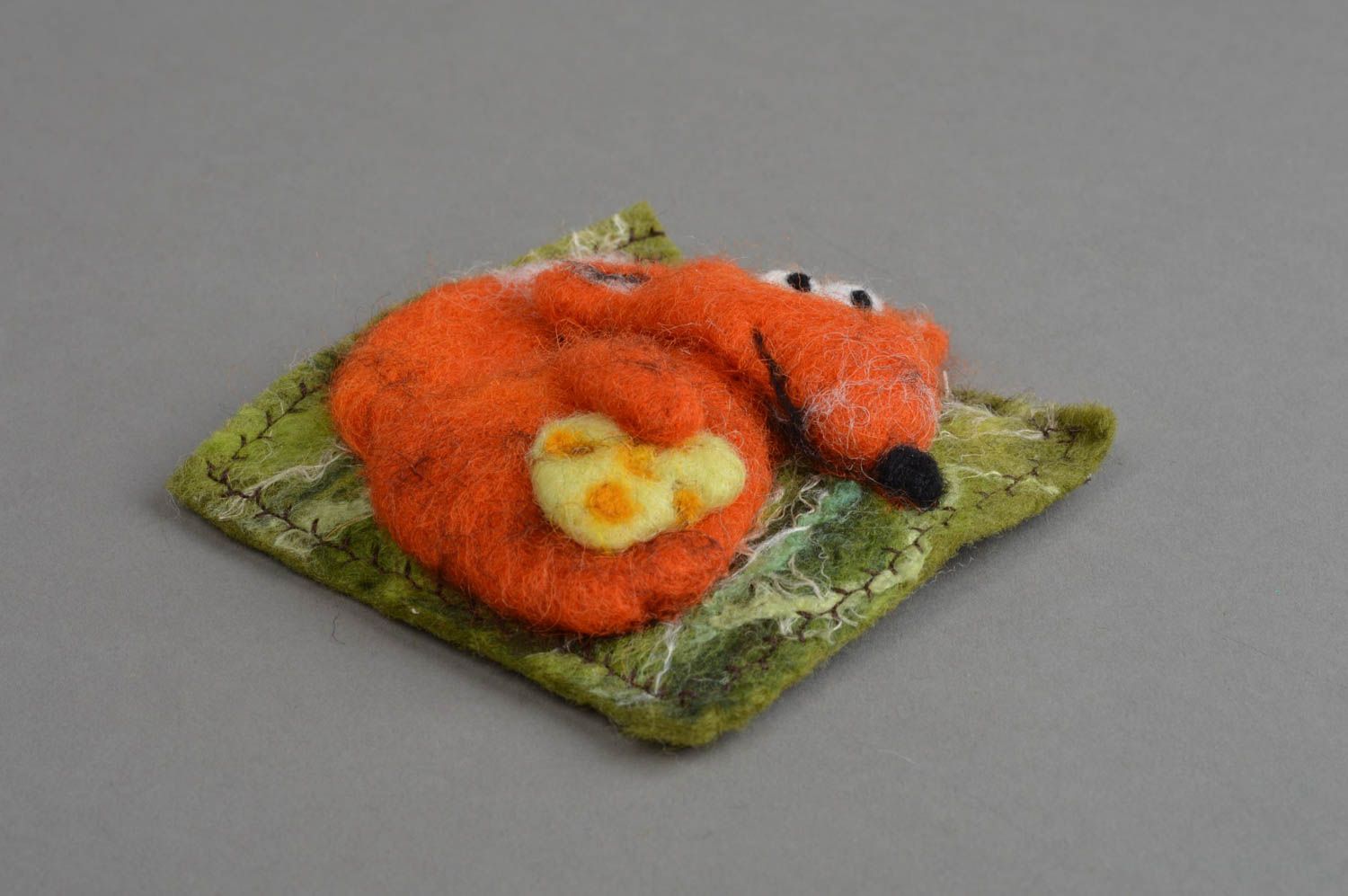 Aimant renard roux en laine naturelle feutrée carré décoratif fait main original photo 5