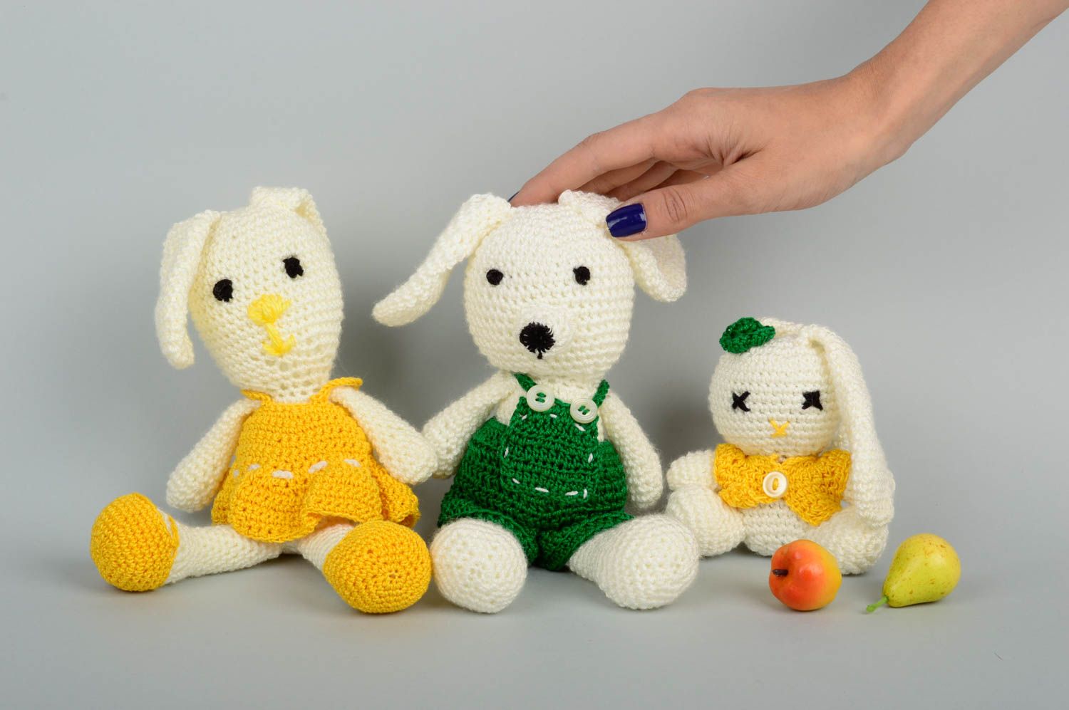 Doudous lapins faits main Jouets tricot au crochet Cadeau enfant 3 pièces photo 2