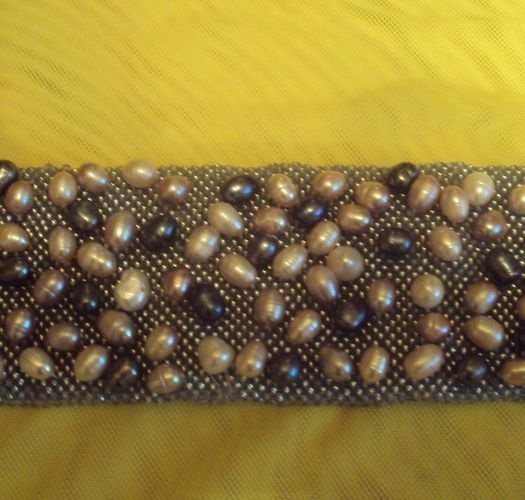Handmade Armband aus Glasperlen und künstlichen Perlen Charme  foto 2