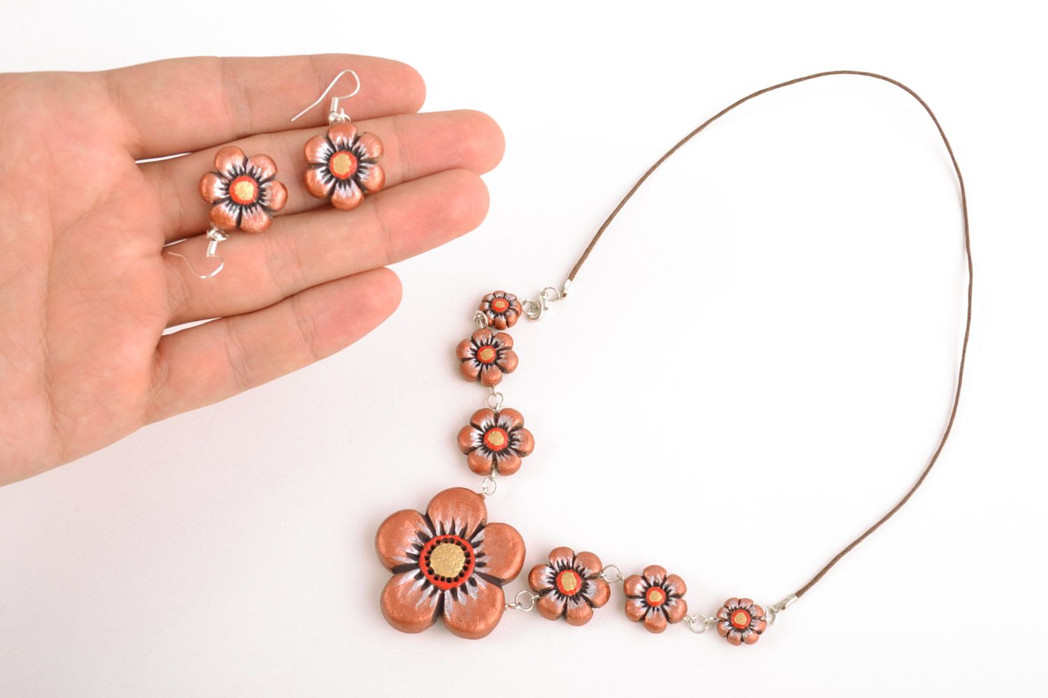 Handmade brown clay jewelry set 2 items flower earrings and necklace photo 2