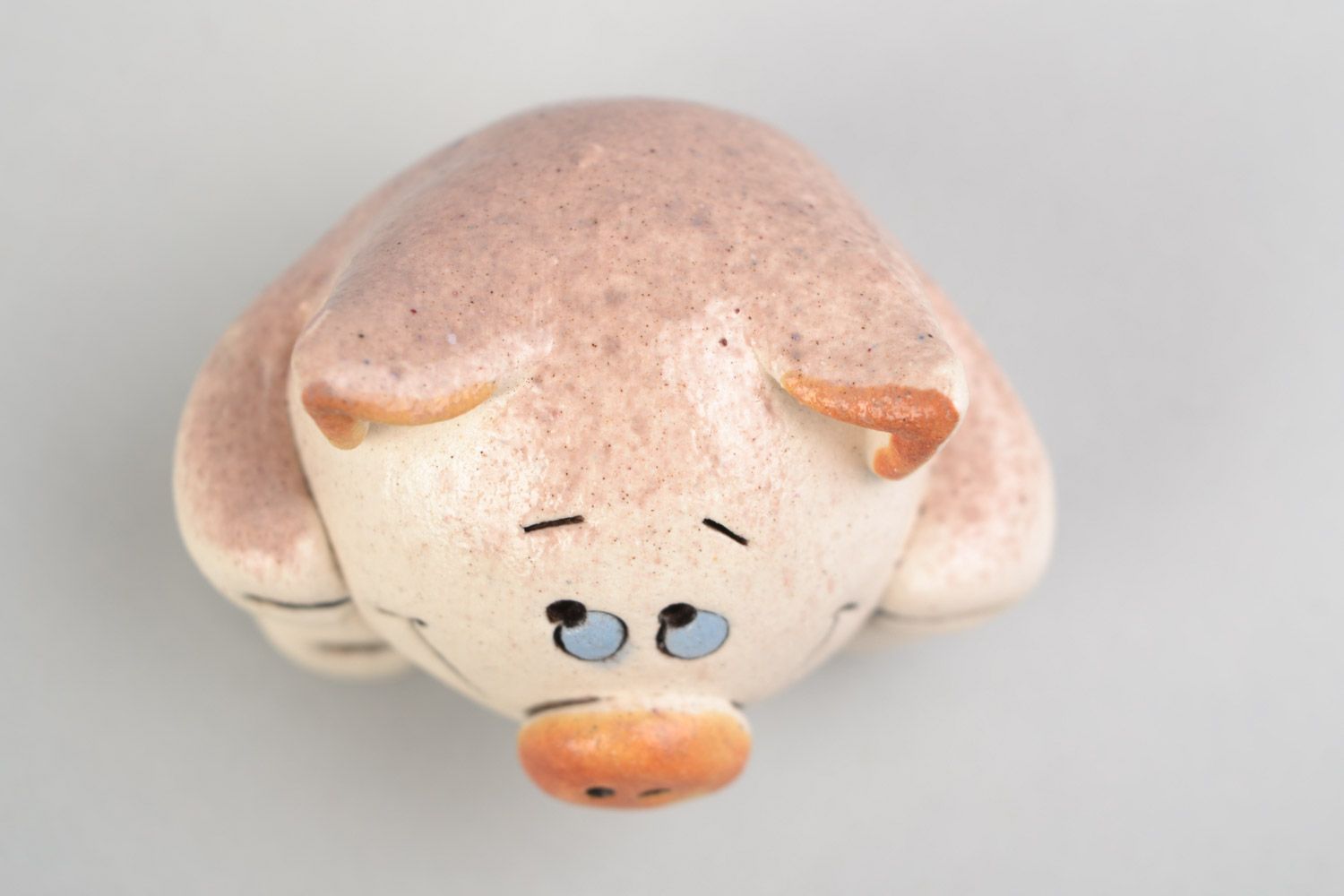 Figurine en céramique peinte de glaçure cochon souriant faite main décor photo 3
