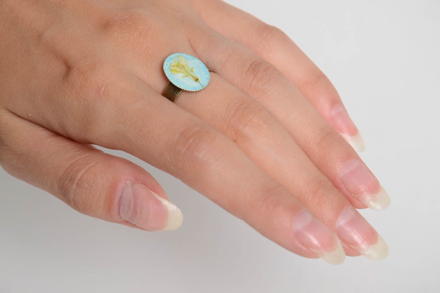 Кольцо ручной работы кольцо из эпоксидной смолы модное кольцо с цветком фото 2