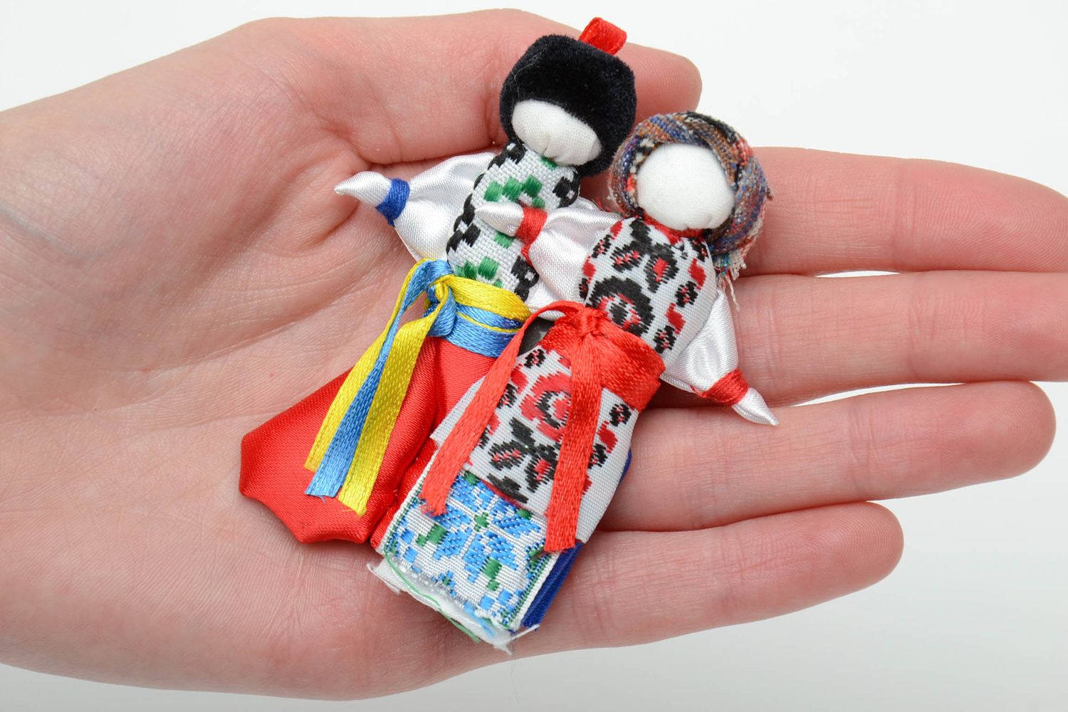 Textile fridge magnet in the shape of a couple photo 5