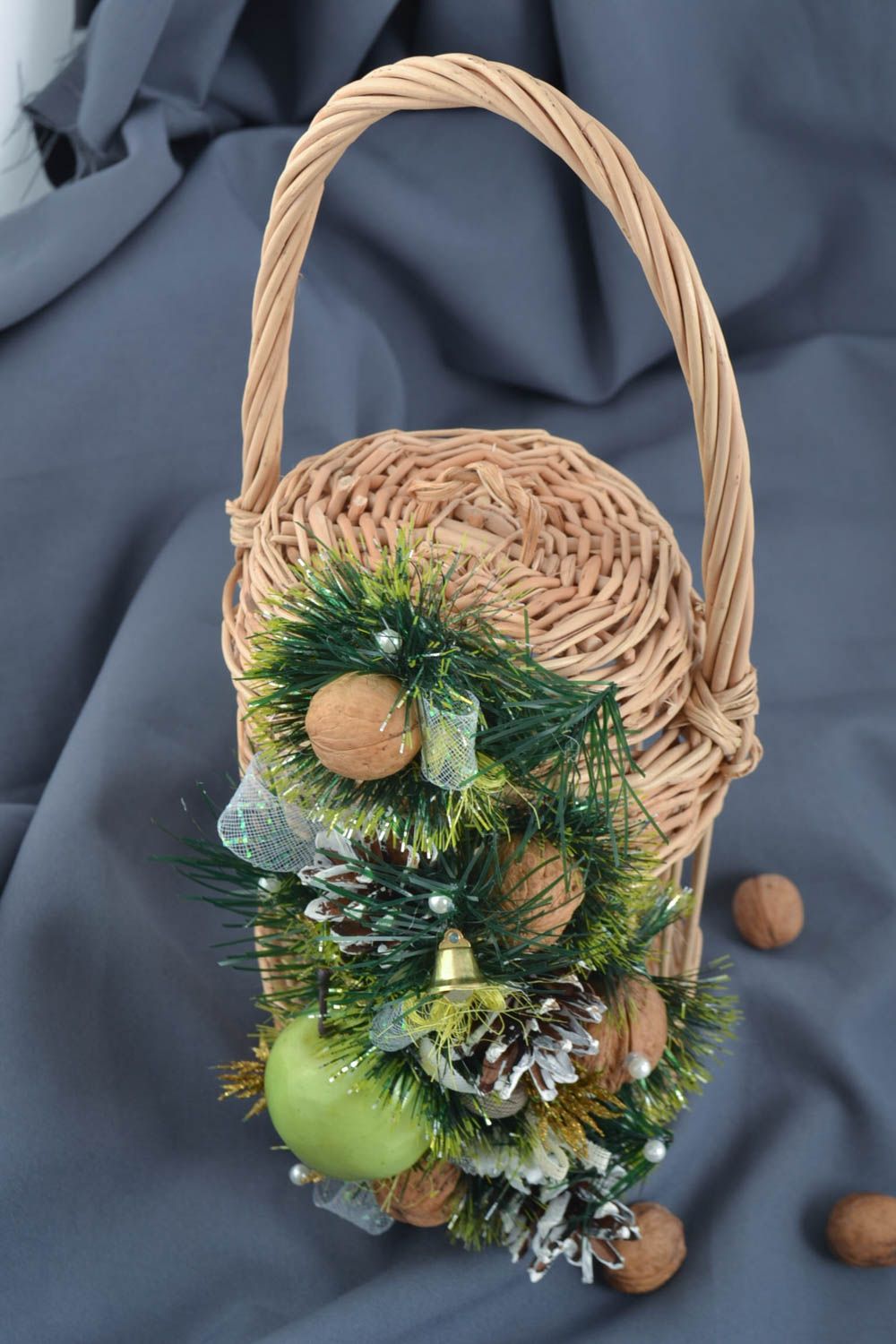 Beautiful handmade woven basket decorative basket Easter basket ideas photo 1