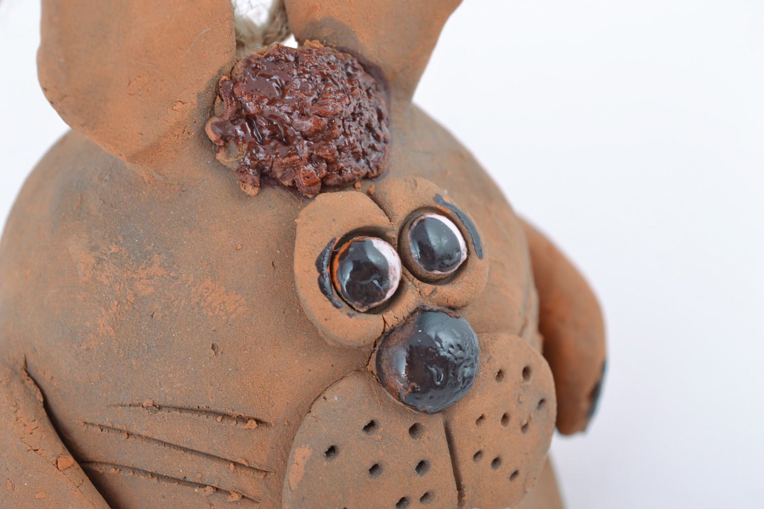 Campanello decorativo fatto a mano in ceramica carino coniglio in terracotta  foto 3