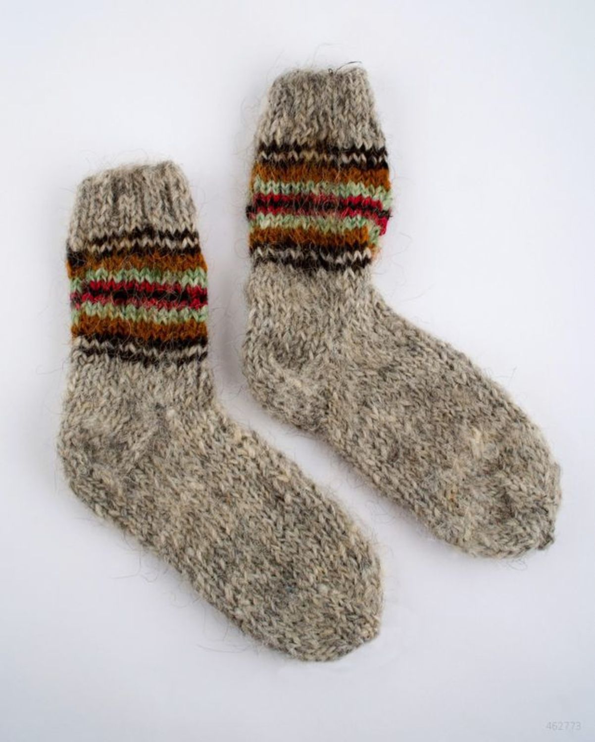 Women's woolen socks photo 2