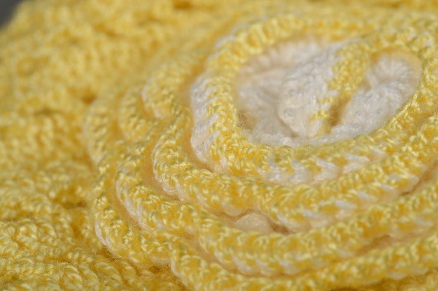 Gorro hecho a mano de color amarillo regalo original para niñas ropa infantil foto 3