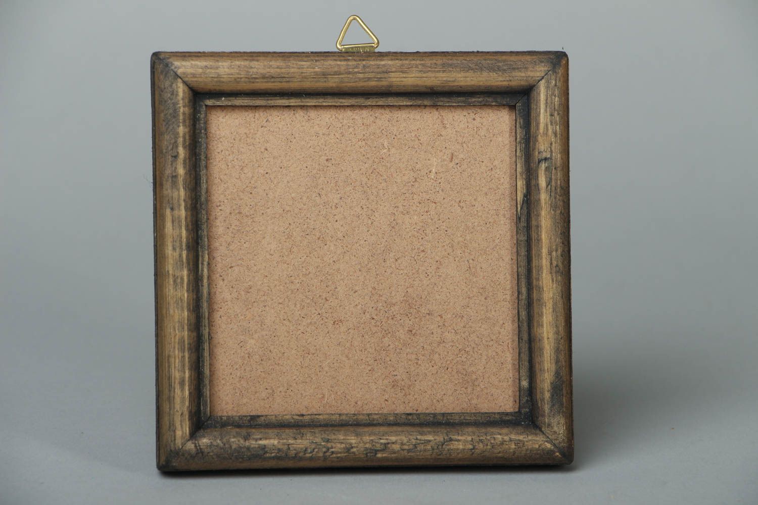 Square wooden photo frame photo 1