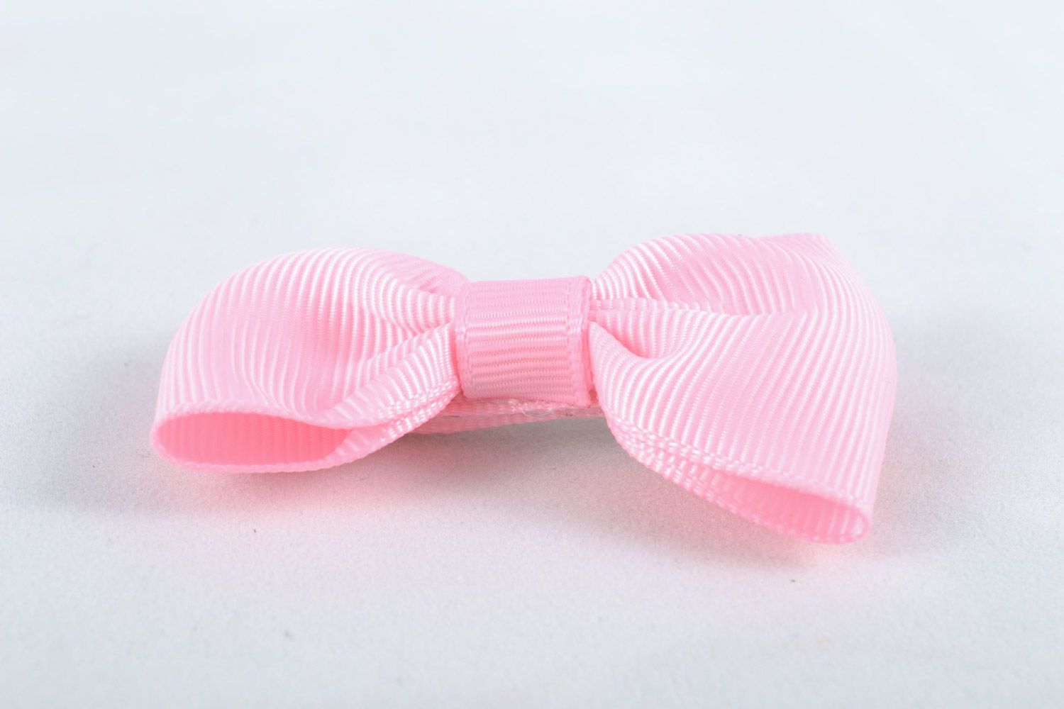 Handmade beautiful pink hairpin in the form of ribbon bow stylish hair accessories photo 4