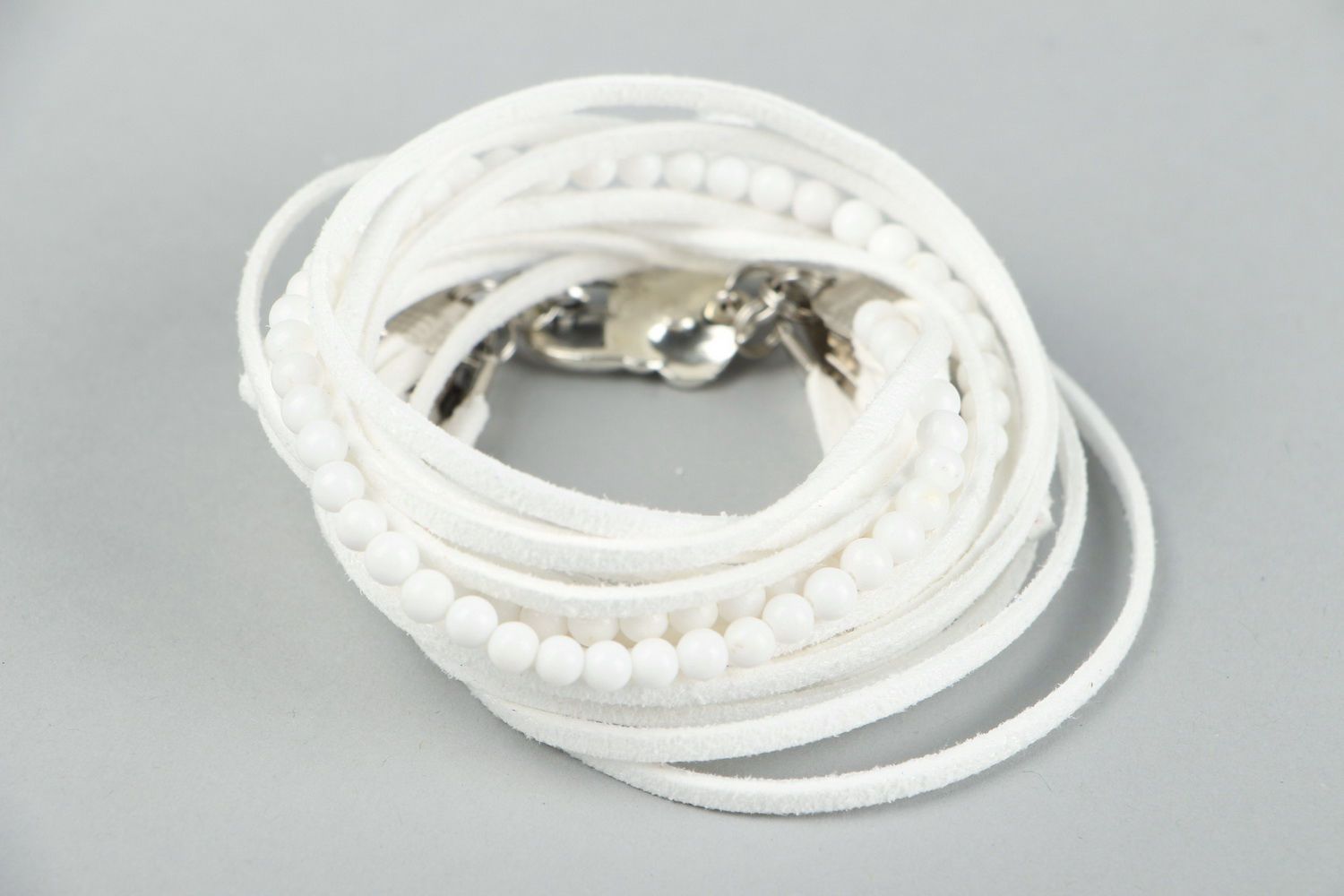 White suede bracelet for attraction of love photo 3