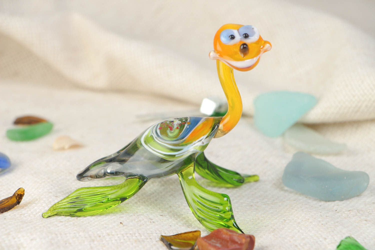 Handmade collectible lampwork glass miniature animal figurine of colorful turtle photo 1