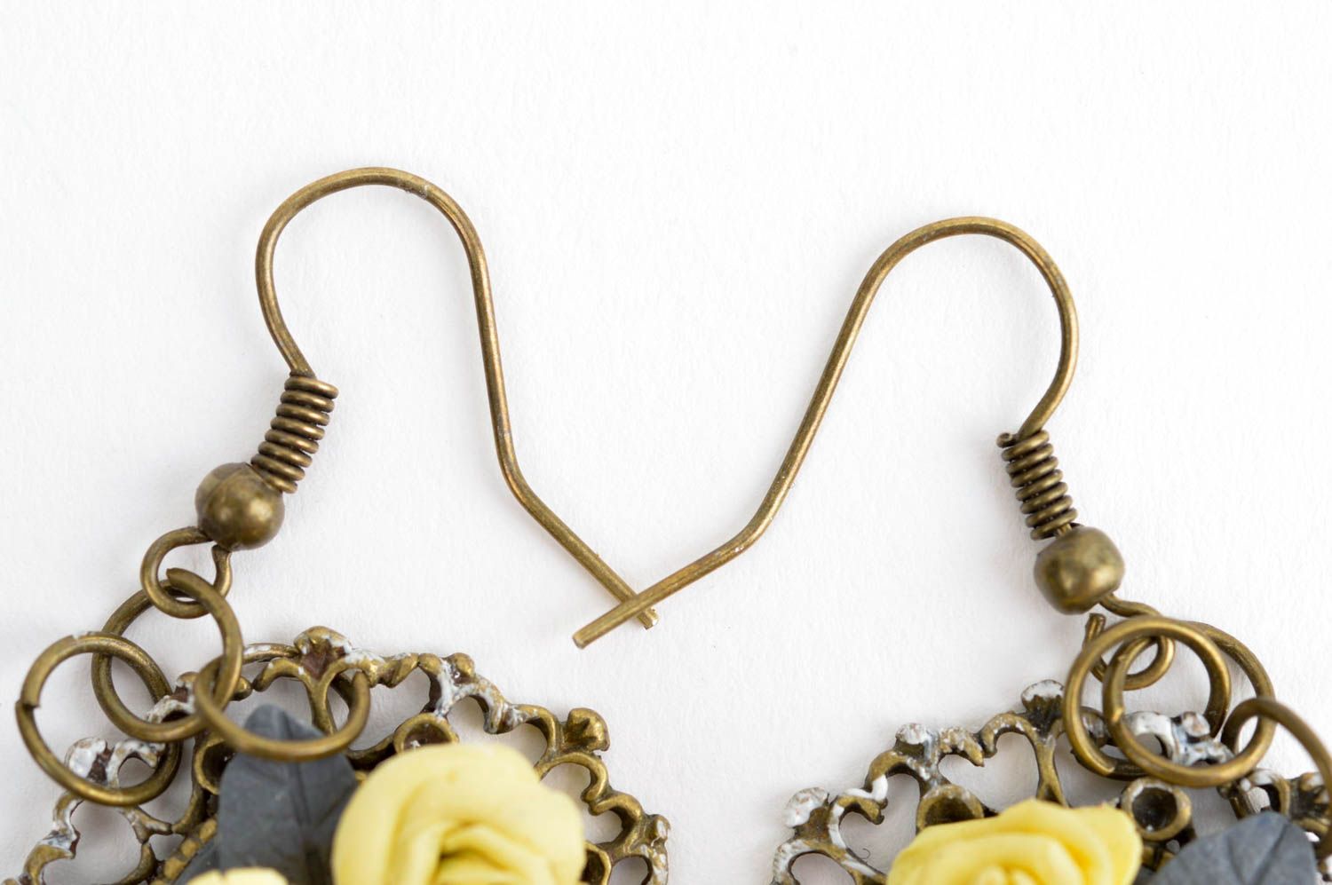 Handmade vintage earrings plastic flower earrings polymer clay ideas small gifts photo 4
