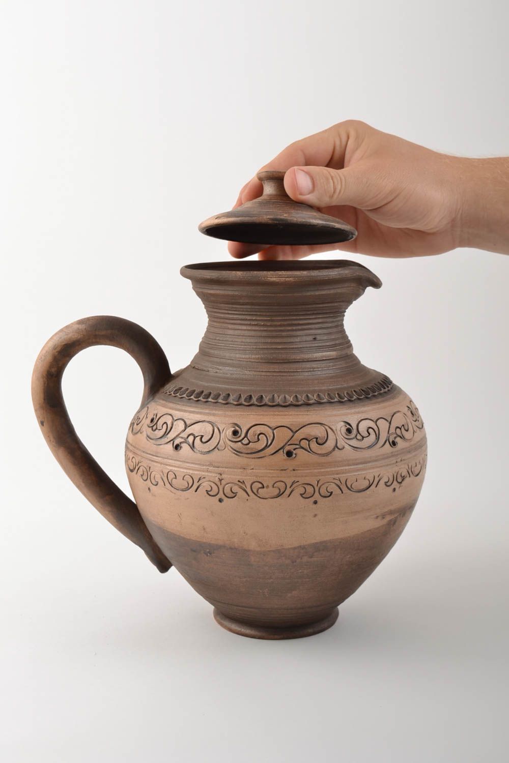 Grande cruche en céramique brune avec couvercle et anse faite main originale  photo 2