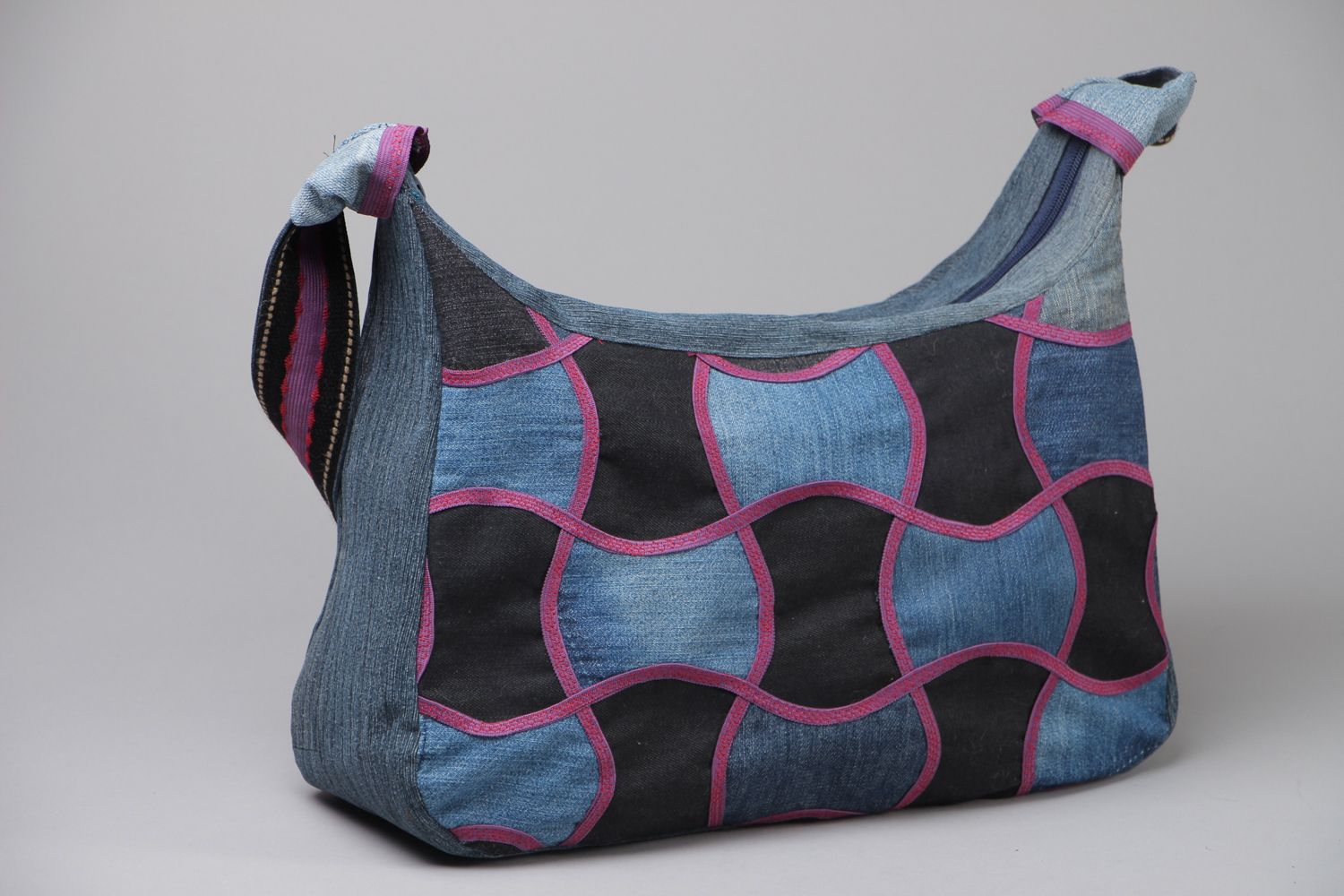 Handmade denim bag made using patchwork technique photo 1