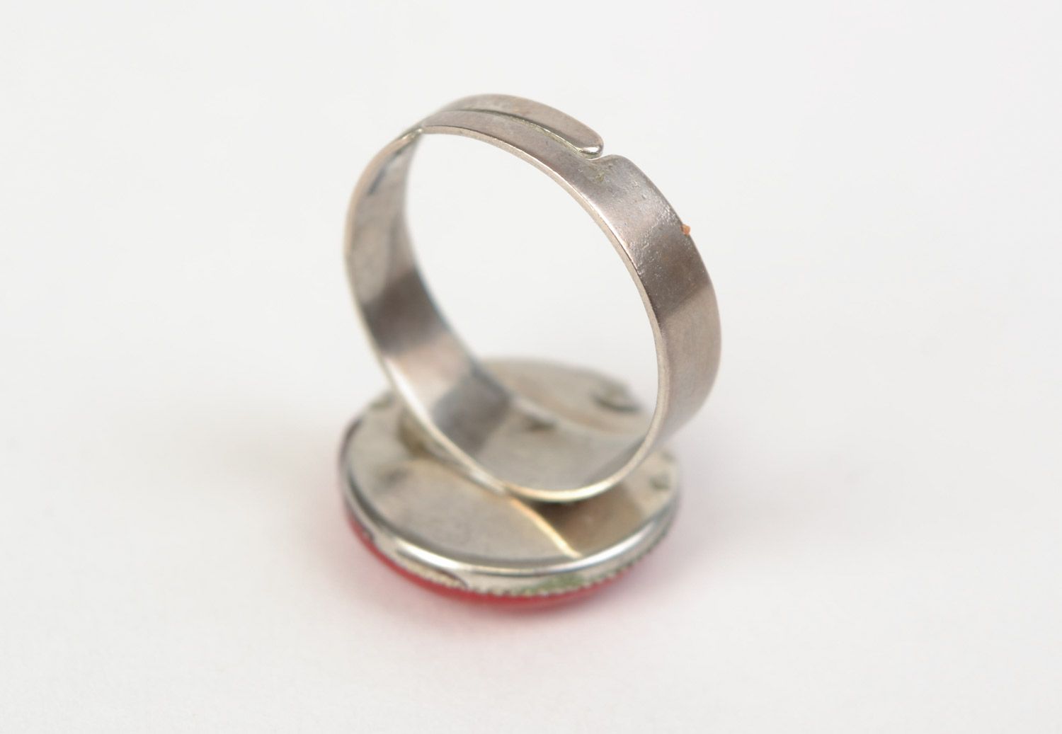 Handmade schöner origineller offener Ring mit Epoxidharz in Rot elegant für Frau foto 5