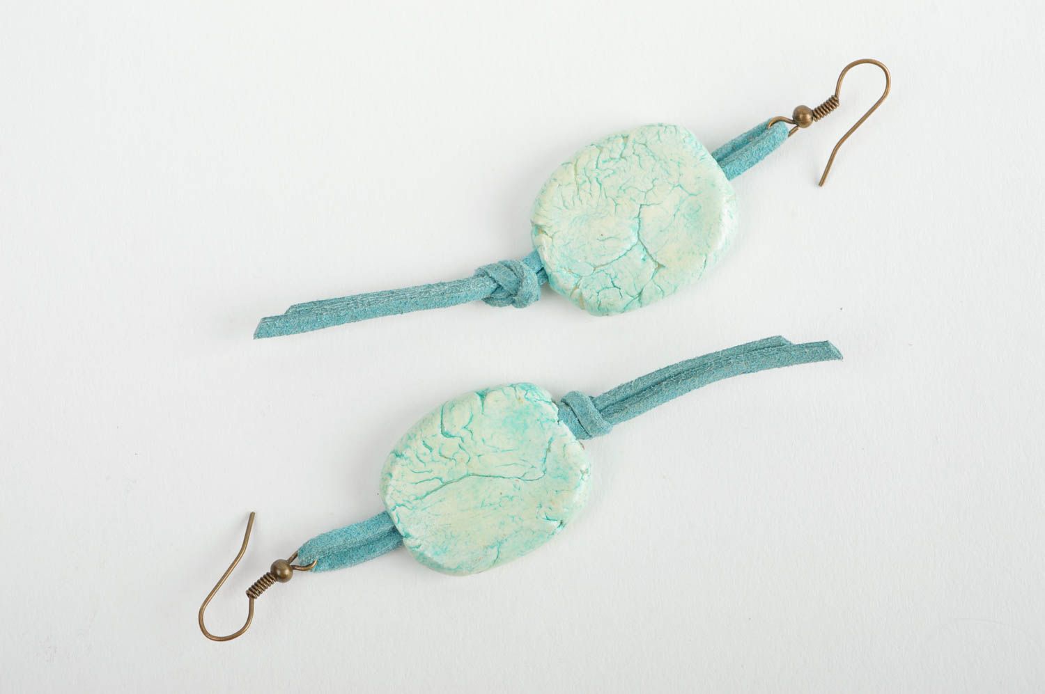 Модные серьги handmade длинные серьги из кожи голубые серьги из полимерной глины фото 5