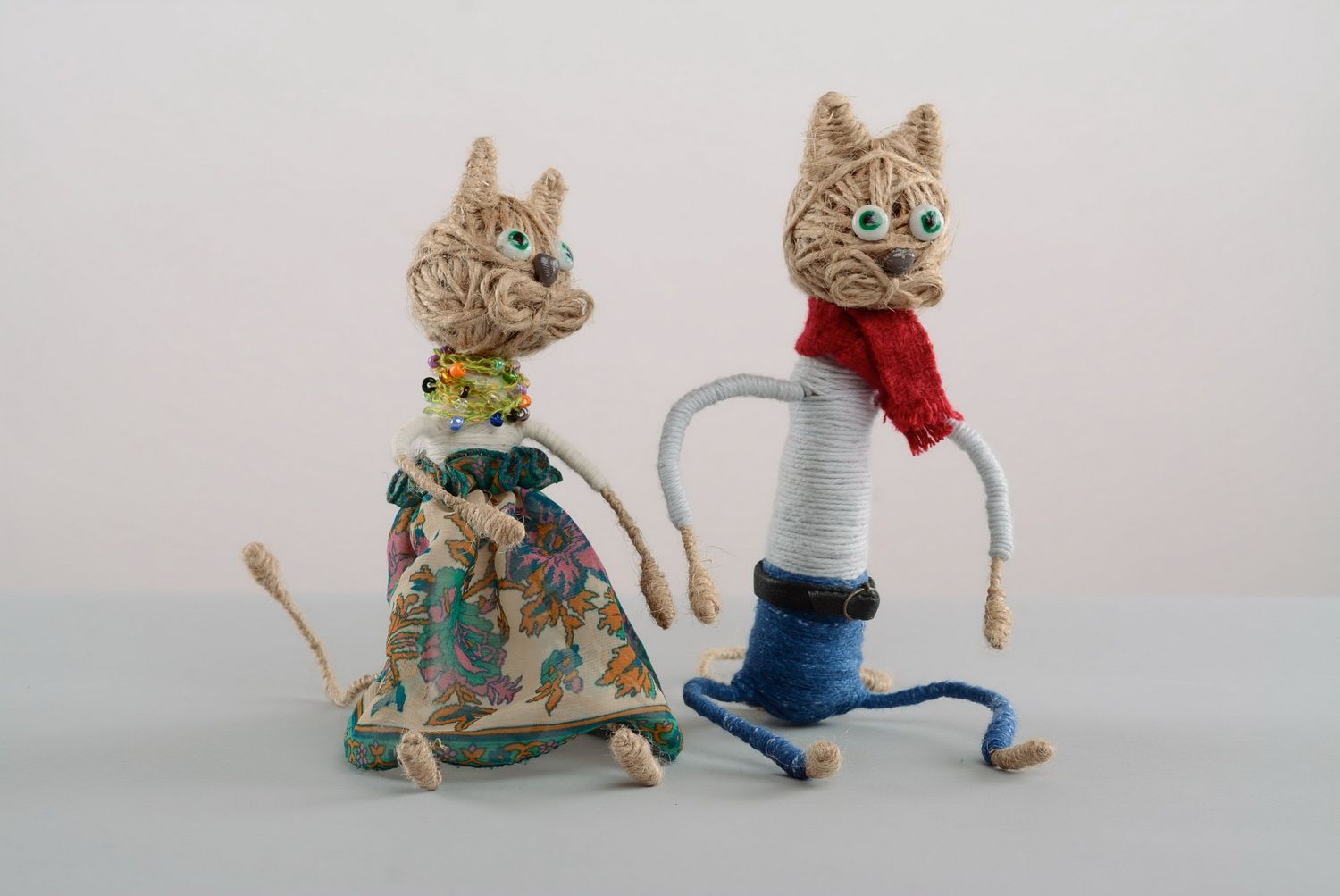 Figurine made of whipcord Couple of Cats photo 2