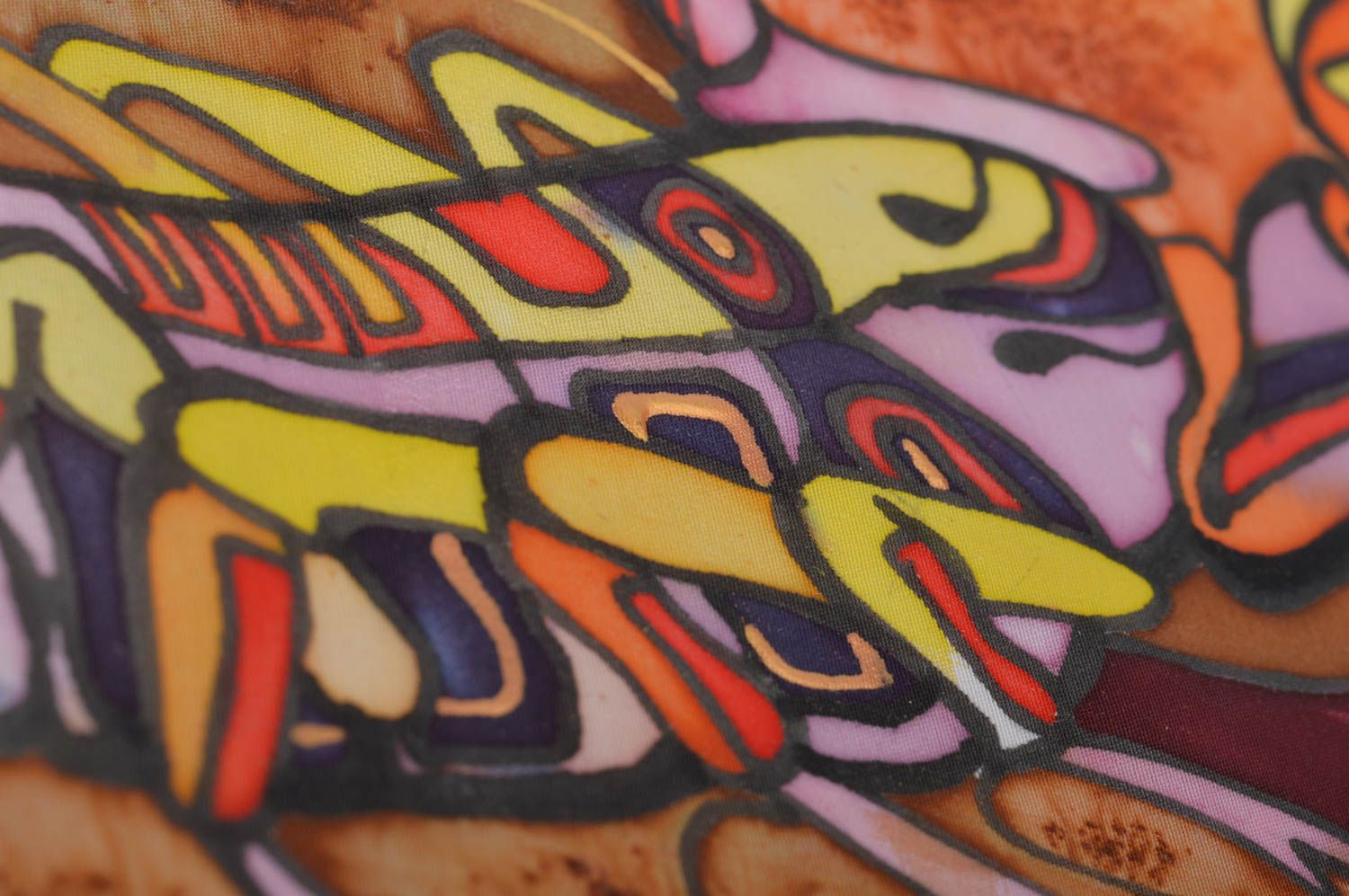 Картина на ткани в технике батик ручной работы для декора интерьера скорпион фото 4