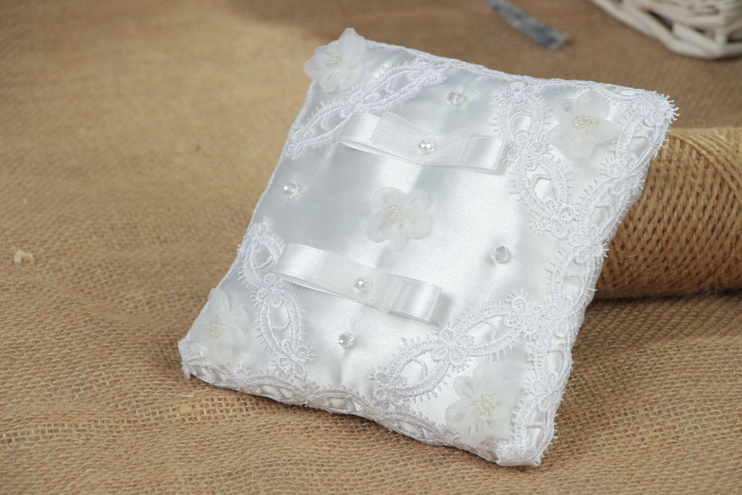 White lacy satin ring pillow  photo 5