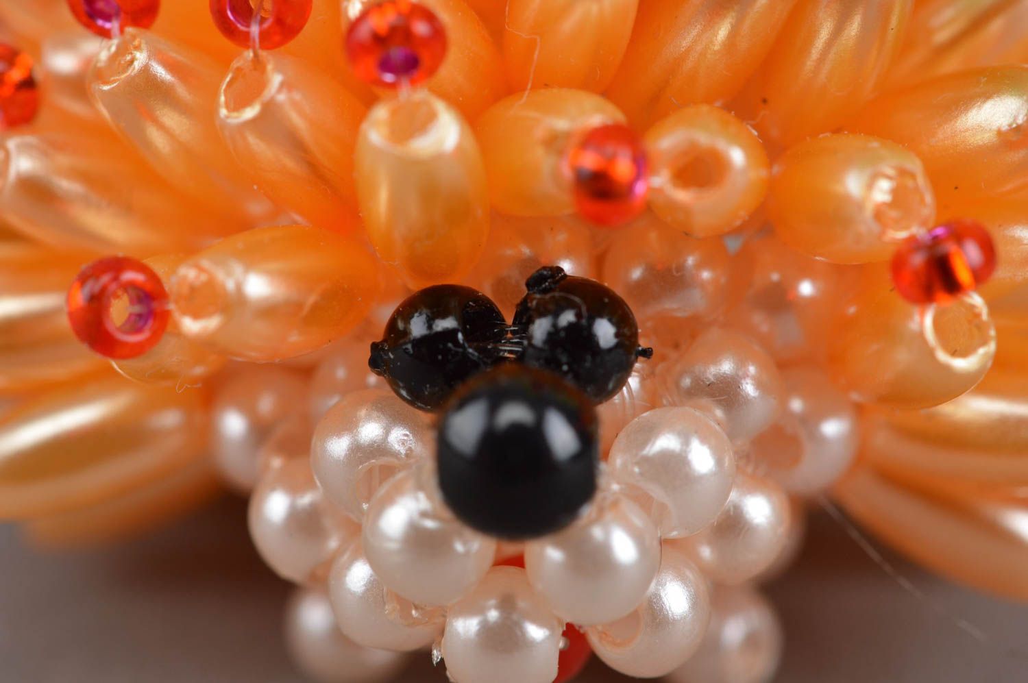 Hérisson en perles de rocaille figurine décorative faite main pour intérieur photo 5