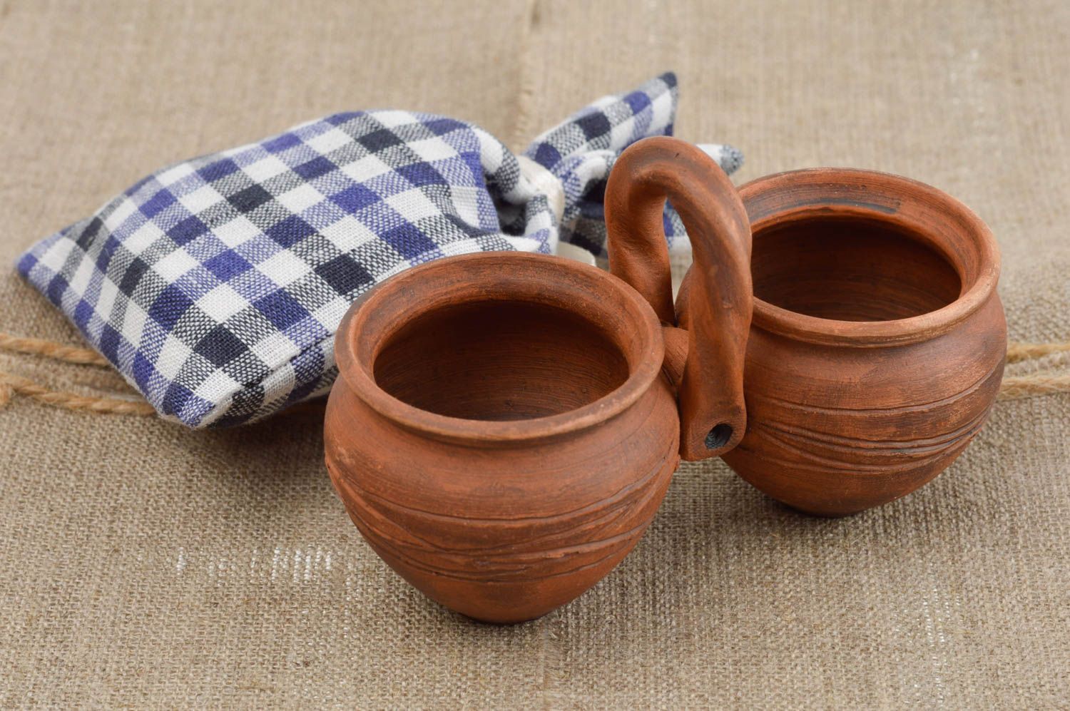 Tarro de barro hecho a mano vasija de barro natural cerámica artesanal bonita foto 5