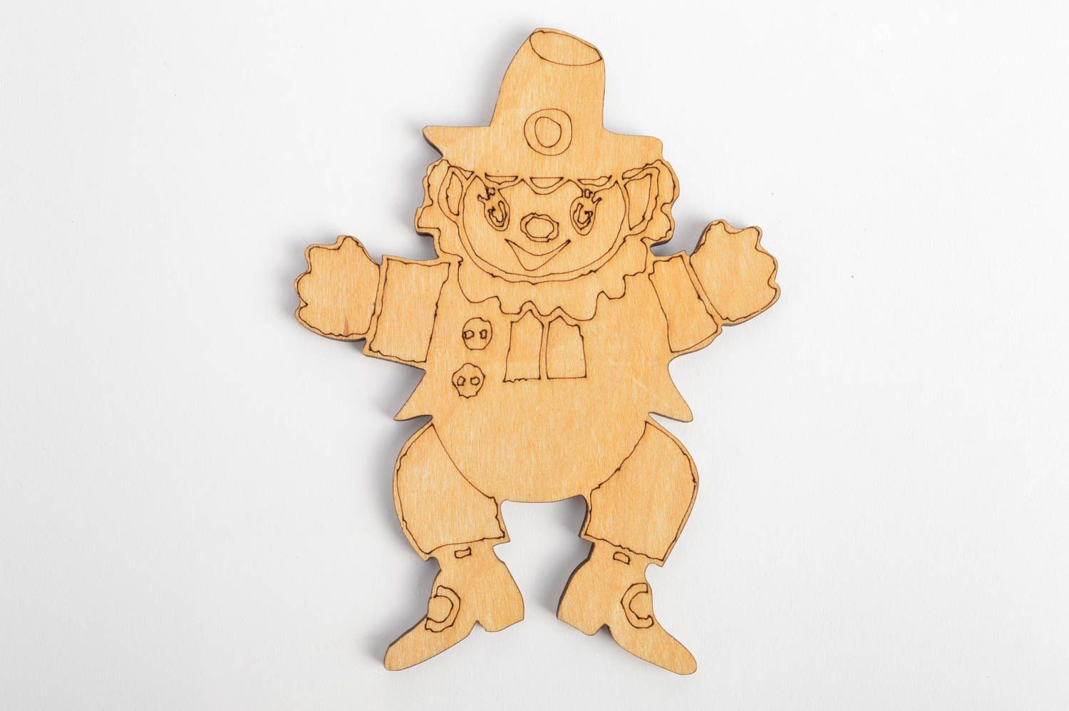 Handmade flat plywood craft blank for painting in the shape of clown photo 2