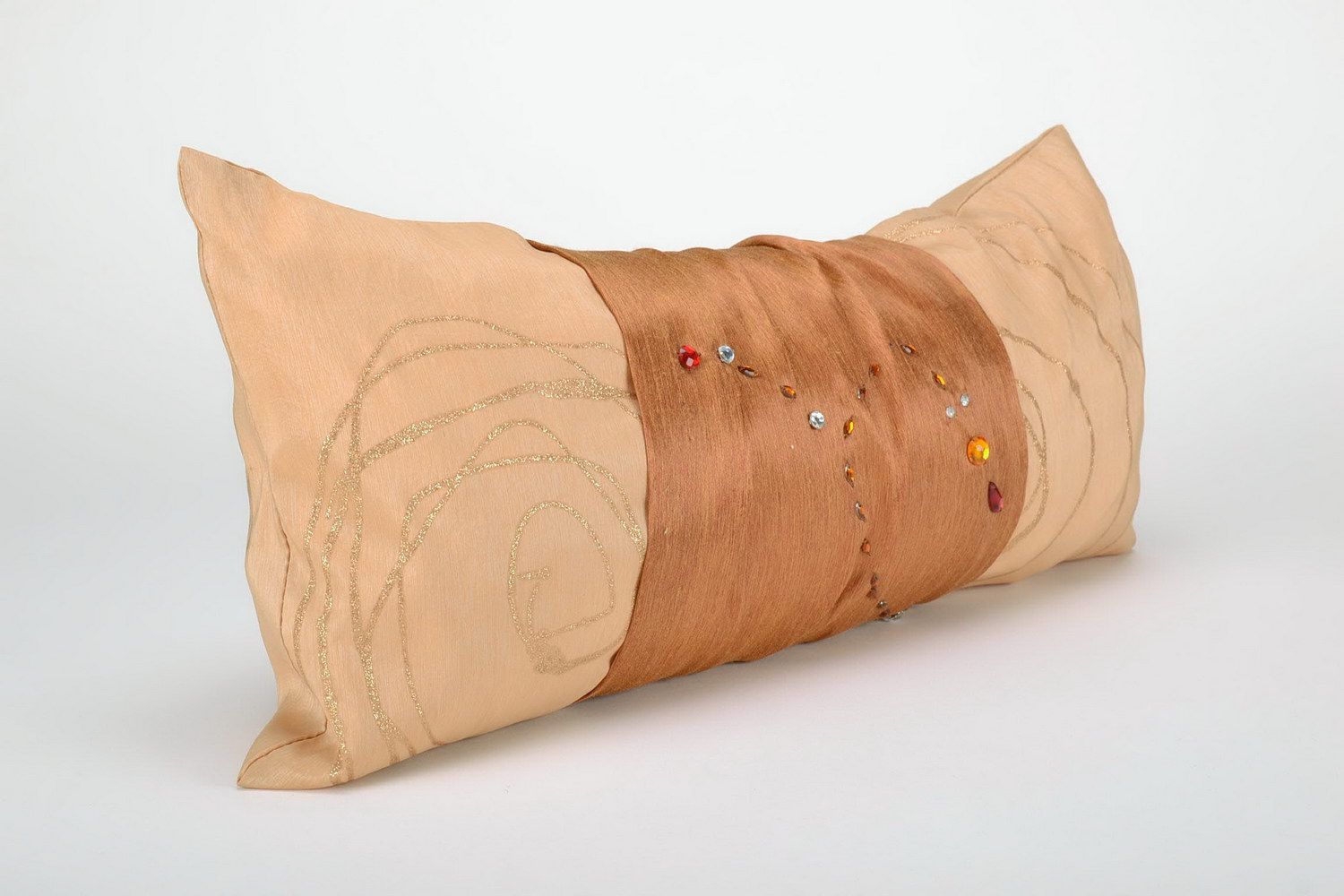 Set of two handmade decorative pillows photo 4