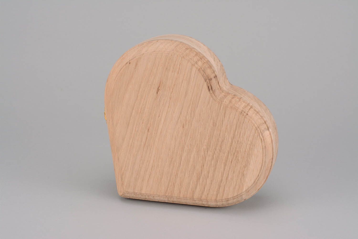 Wooden heart-shaped blank box photo 2