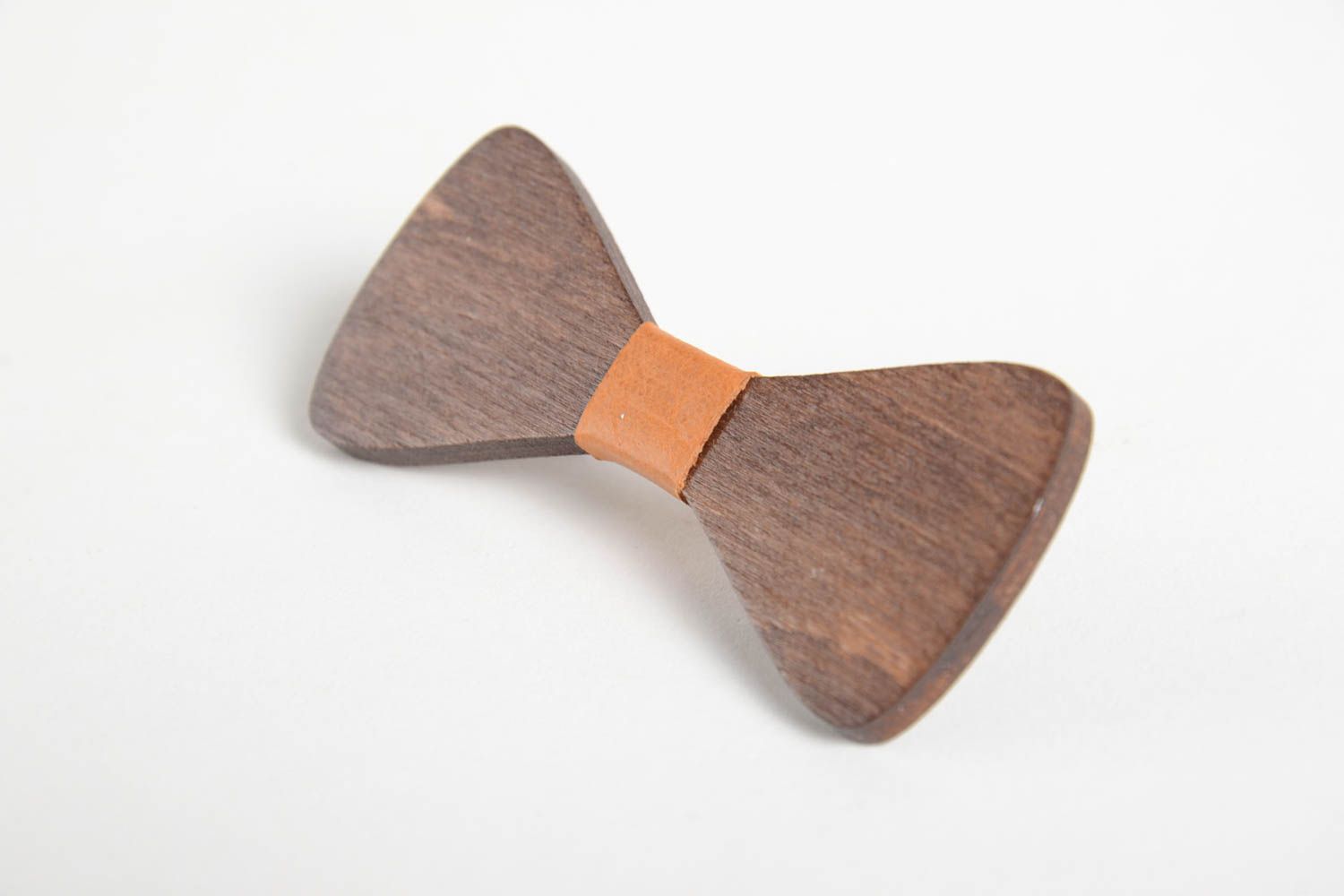 Handmade wooden bow tie unusual male accessory stylish elegant brooch photo 4