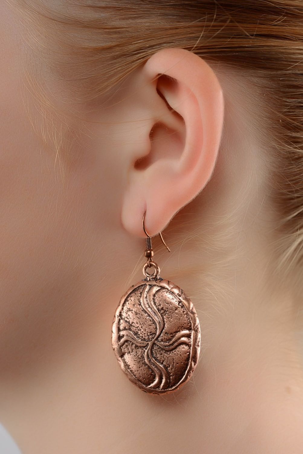 Grandes boucles d'oreilles en bronze photo 4