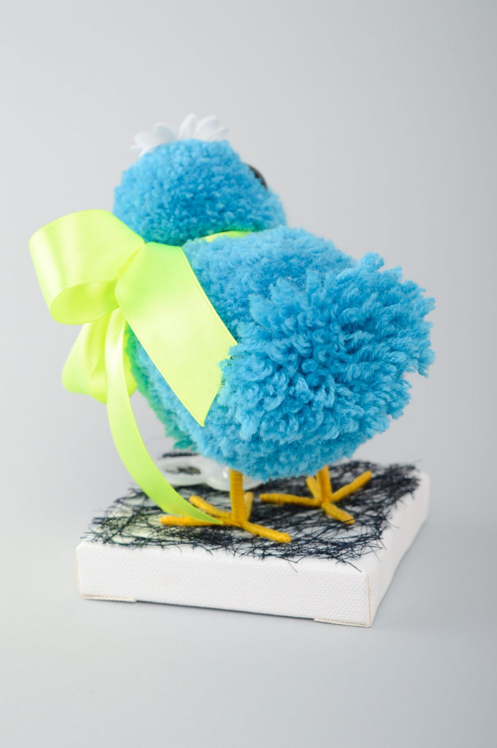 Blue pompom toy bird photo 4
