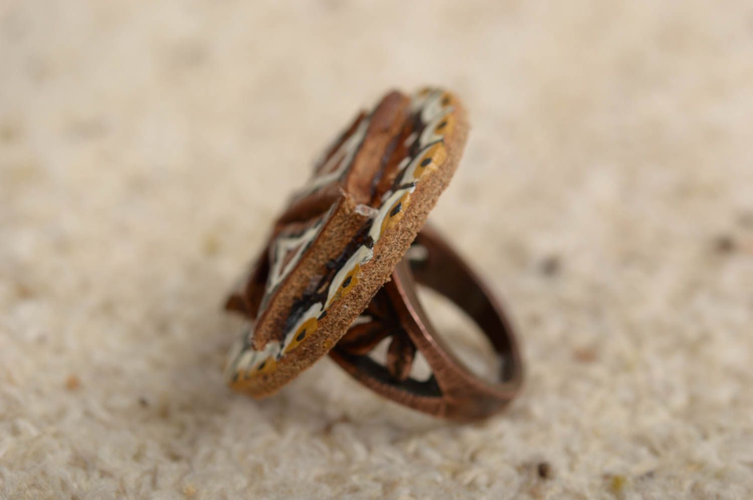 Modischer Leder Schmuck handmade Ring am Finger Damen Modeschmuck mit Bemalung foto 4