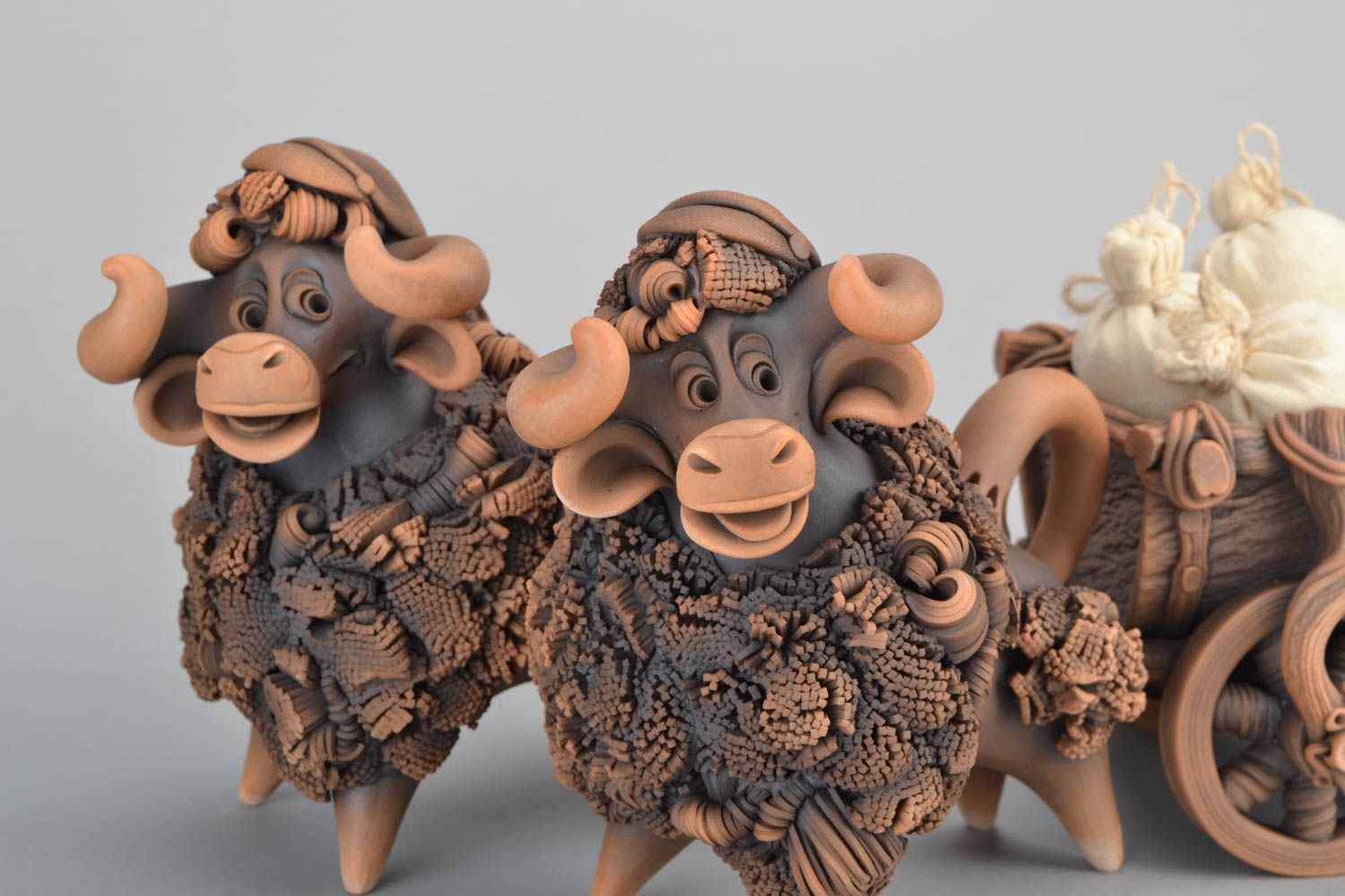 Designer ceramic figurine Bulls and Wagon photo 5
