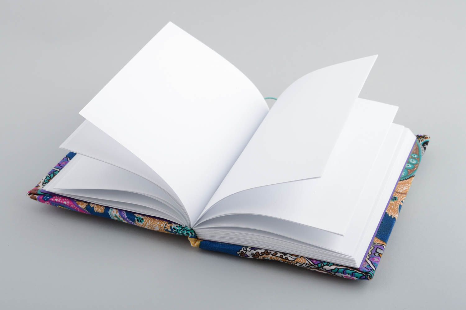 Cahier de notes original couverture en tissu motif multicolore fait main photo 3