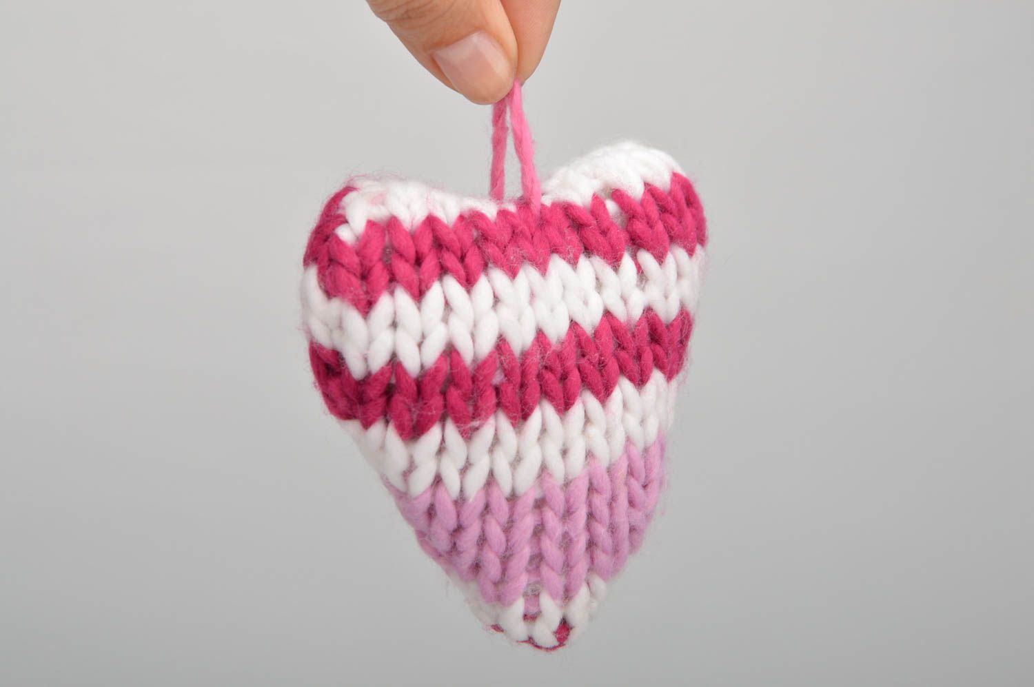 Small handmade designer crochet interior hanging heart for wall decor photo 3