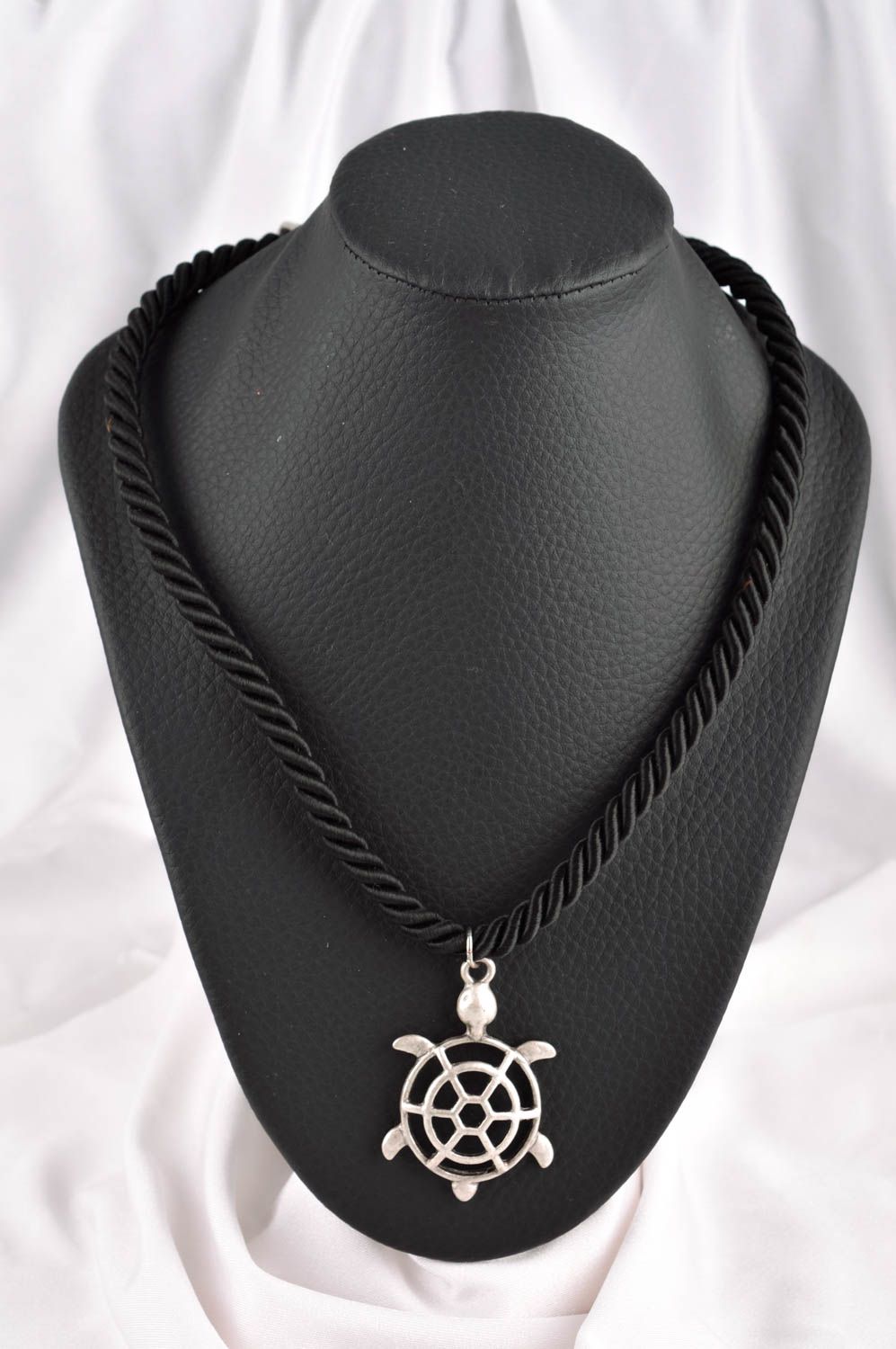 Handmade necklace tortoise neck accessory designer pendant for women photo 1