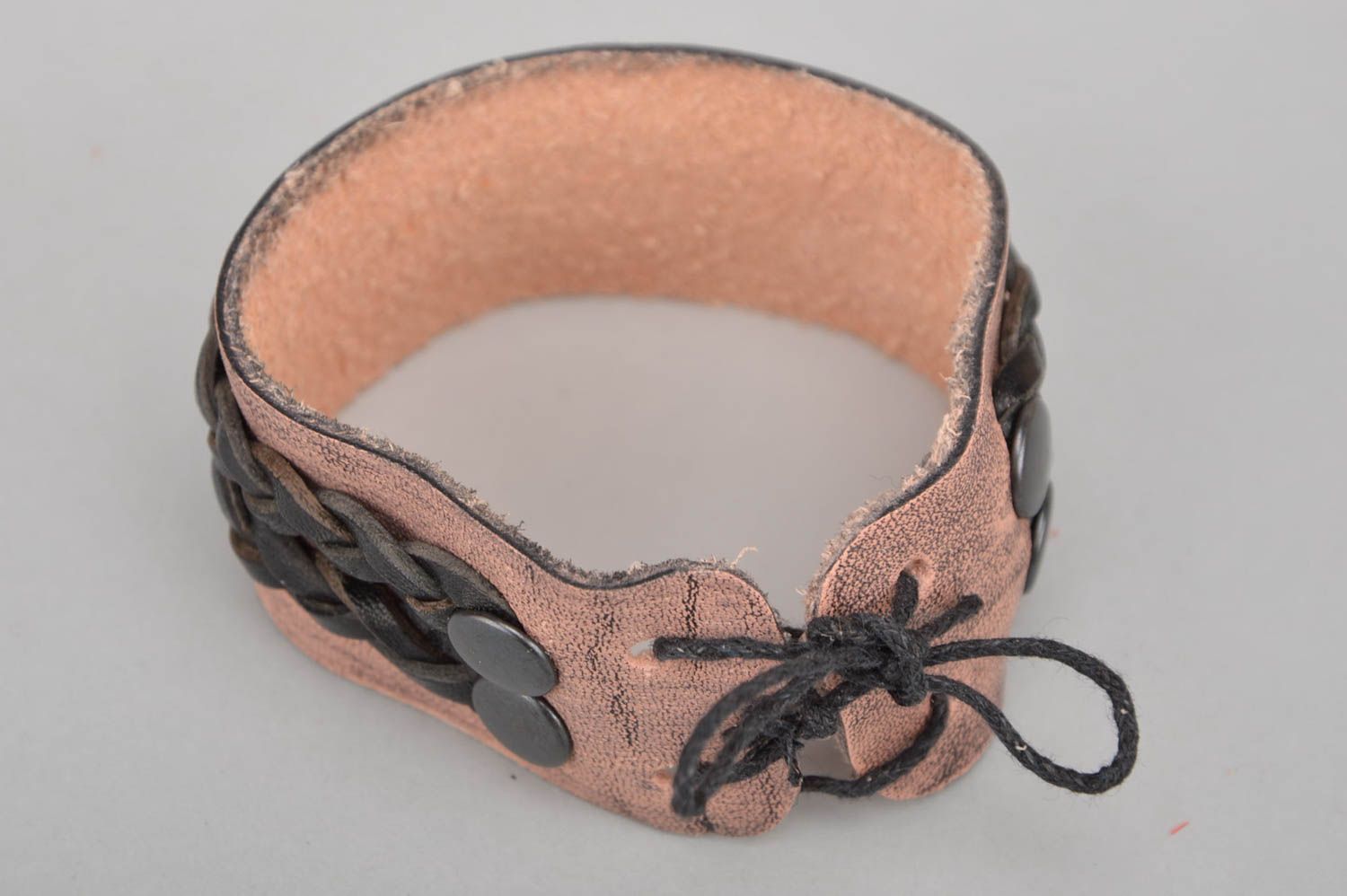 Handmade wide genuine leather beige and black wrist bracelet with weaving  photo 5
