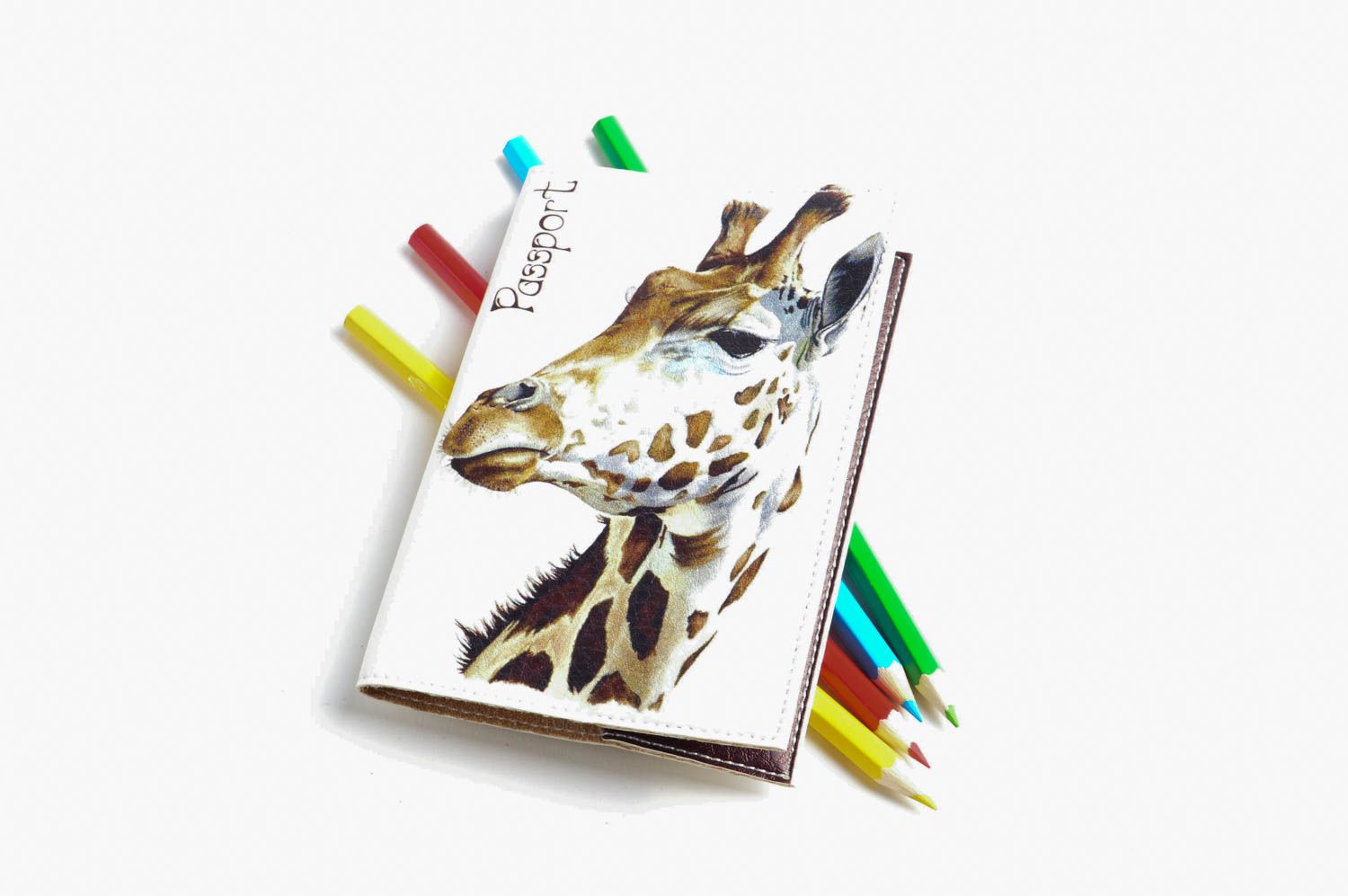 Обложка на паспорт ручной работы с жирафом необычный подарок кожаный аксессуар фото 3