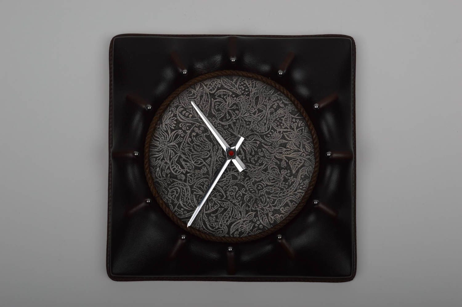 Beautiful square handmade leather wall clock living room design leather goods photo 3