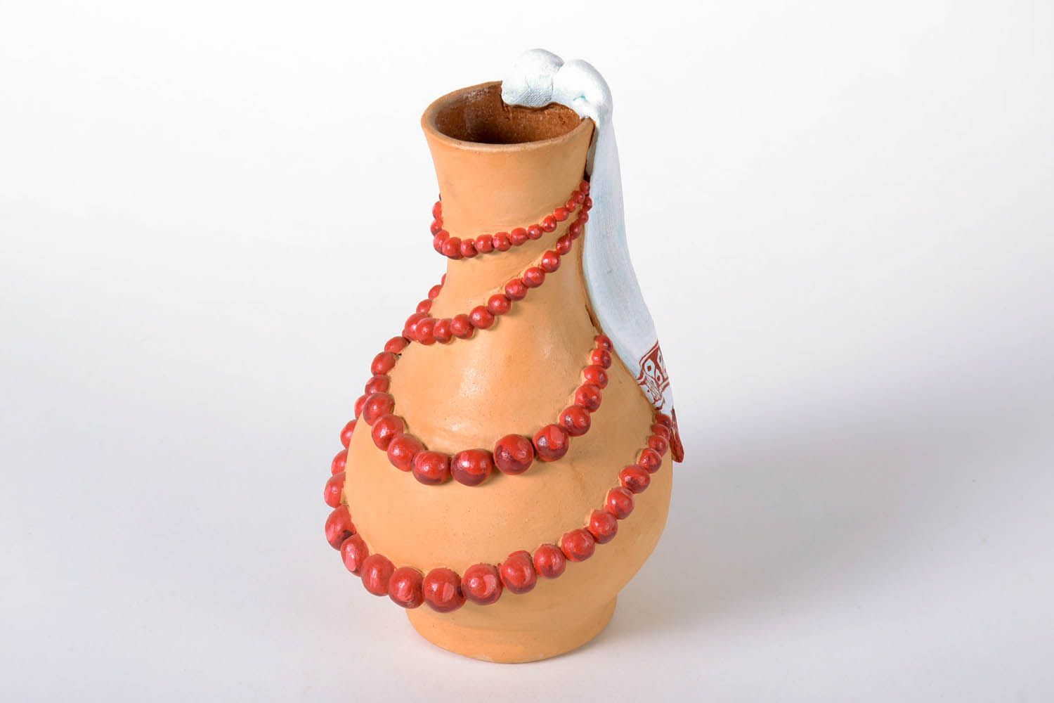 9 inches tall terracotta decor vase with molded red beaded necklace 2 lb photo 3
