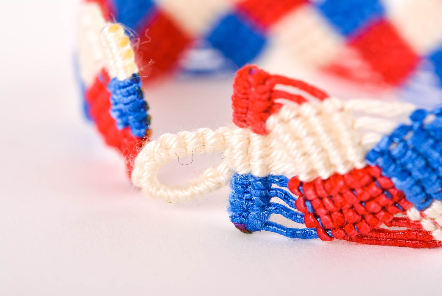 Beautiful handmade textile bracelet woven string bracelet artisan jewelry photo 3