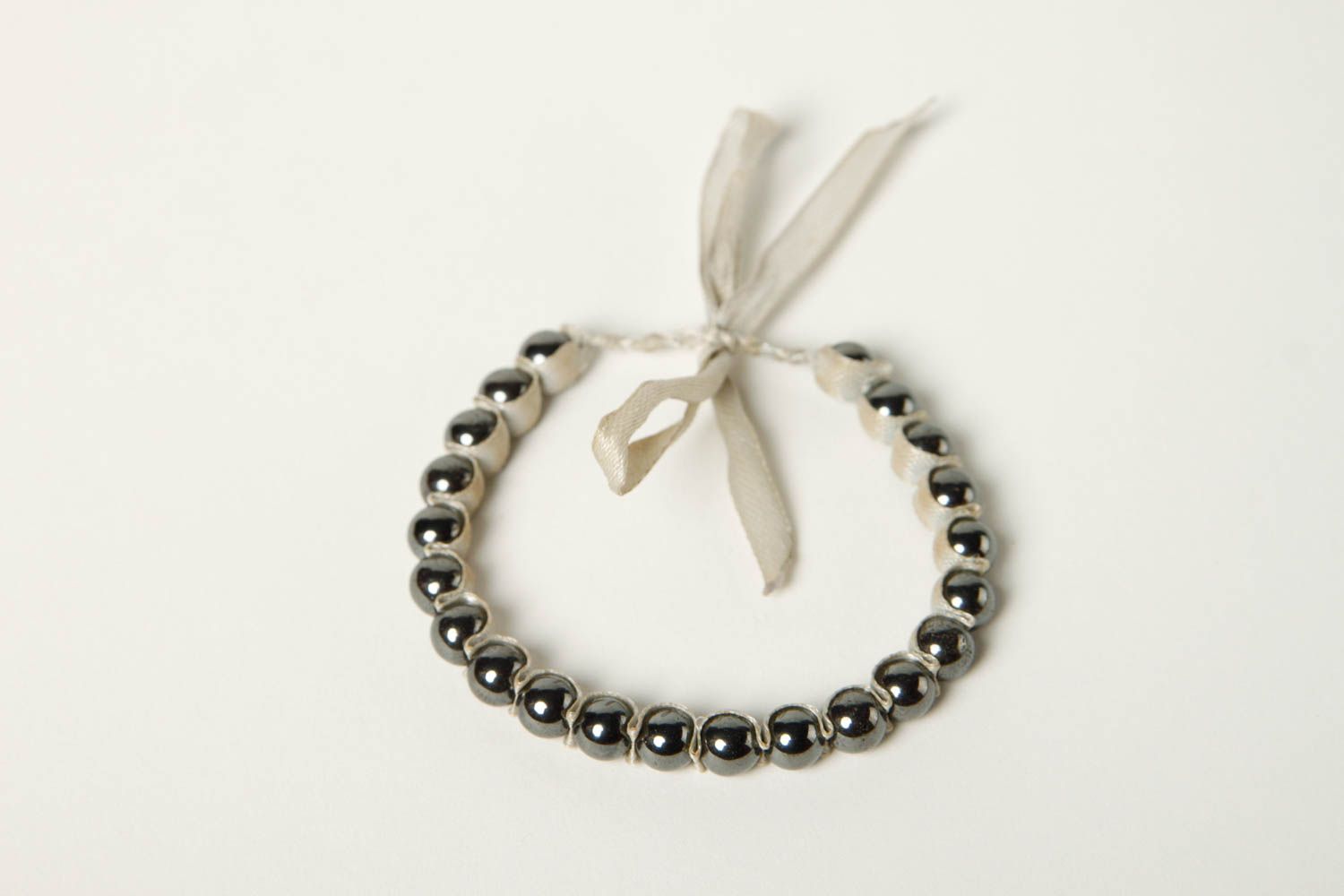 Handmade delicate bracelet beaded bracelet for women stylish accessories photo 1