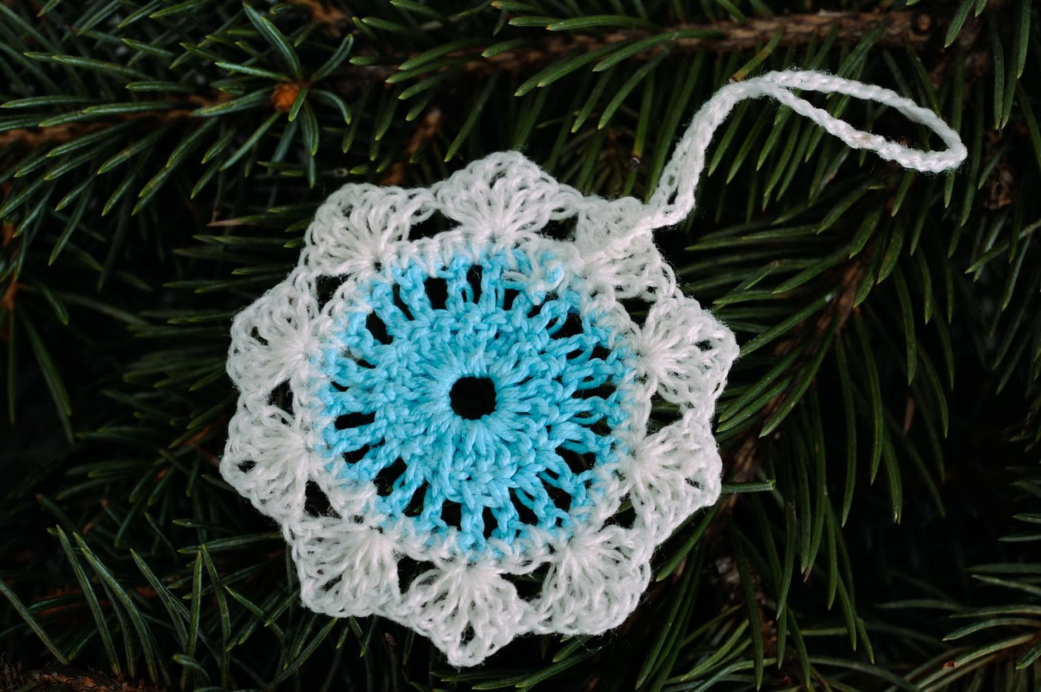 Crocheted New Year's decoration Snowflake photo 2