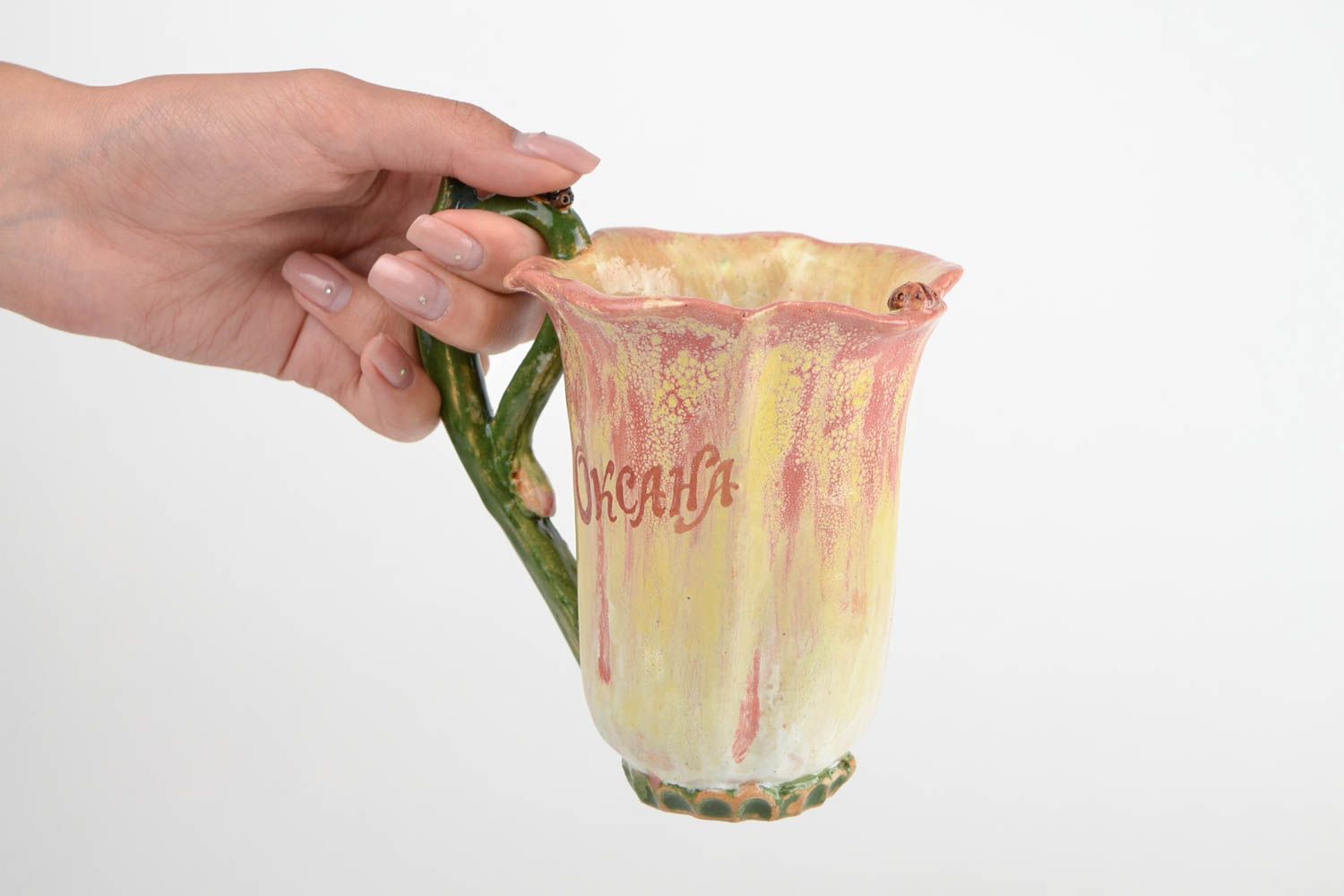 14 oz giant tall clay cup in the shape of a yellow tulip with handle can be personalized 0,93 lb photo 2