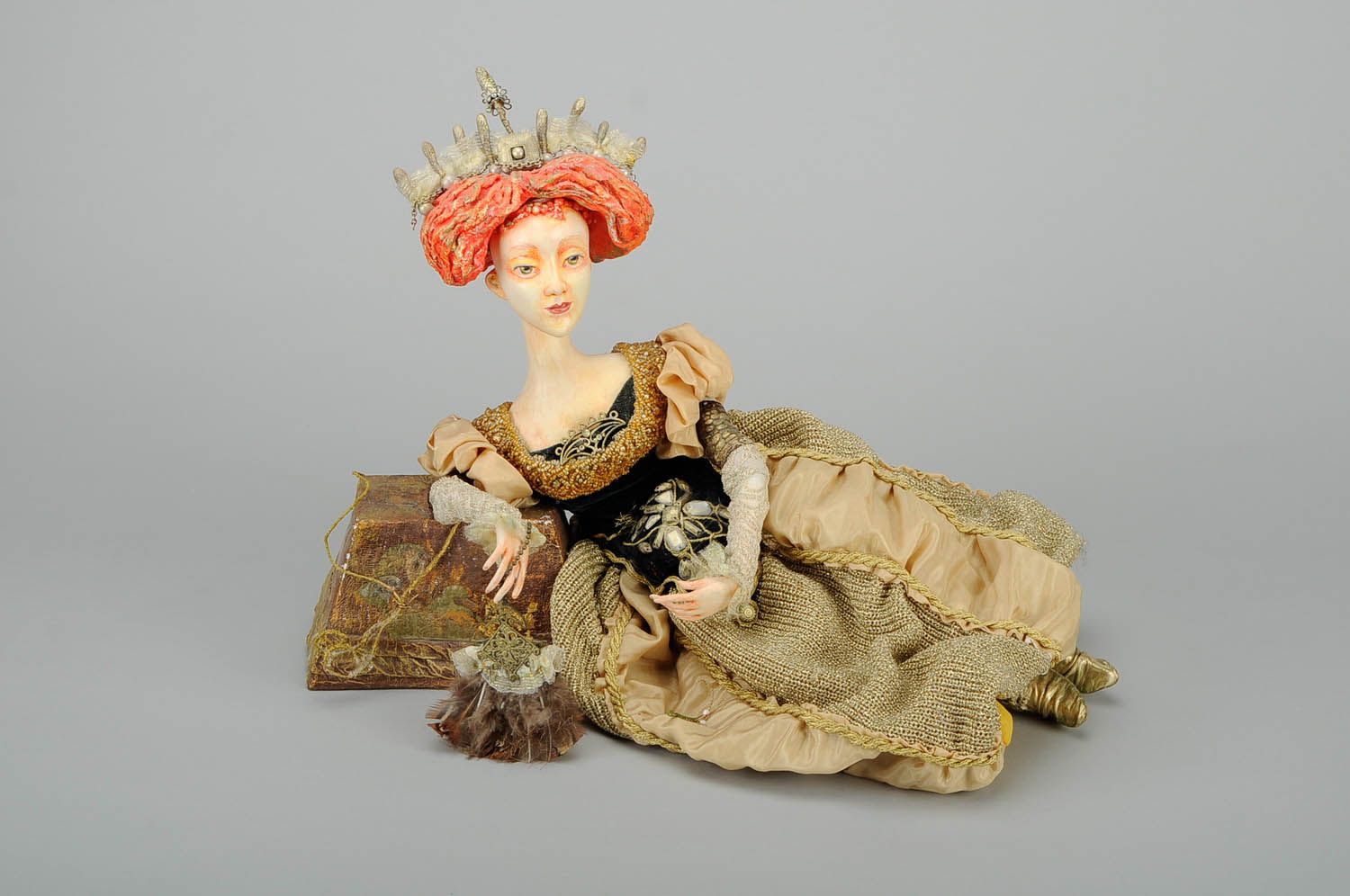 Author's dolls made of vintage fabrics Elizabeth photo 1