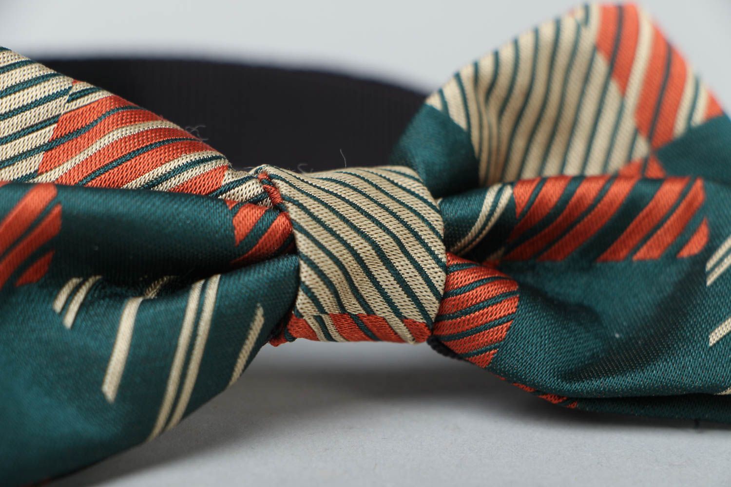 Текстильный галстук-бабочка ручной работы фото 3